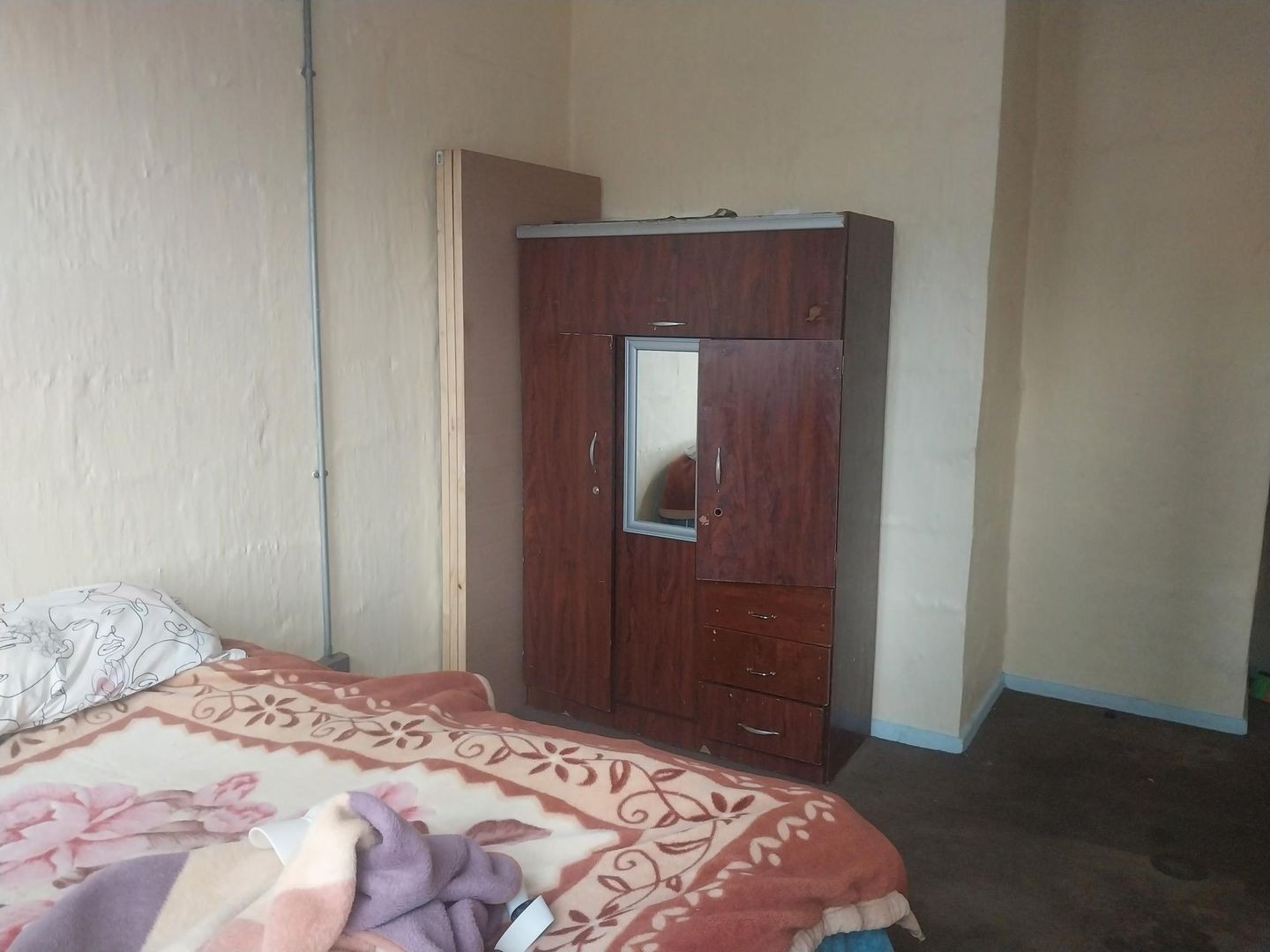 Apartment For Sale in Johannesburg Central, Johannesburg