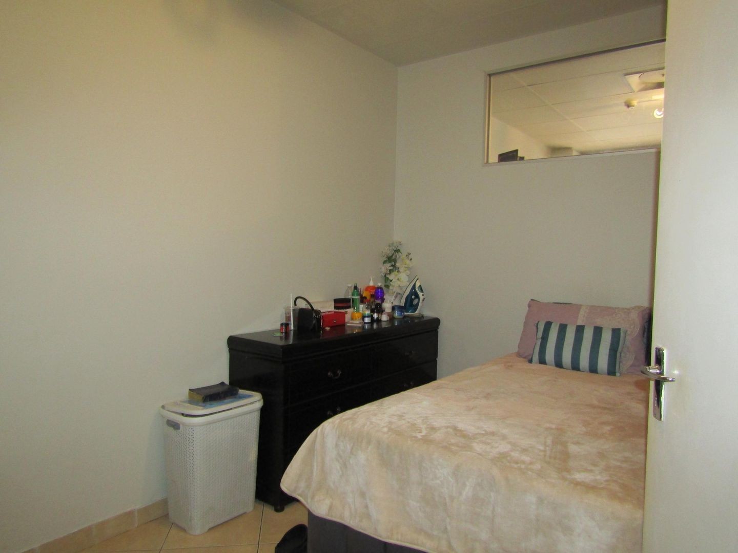 Apartment For Sale in Johannesburg Central, Johannesburg