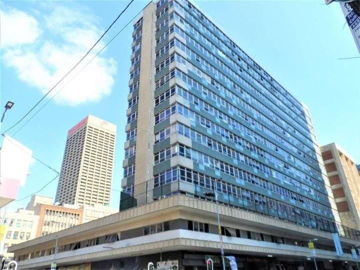 Apartment For Sale in Johannesburg Central, Johannesburg