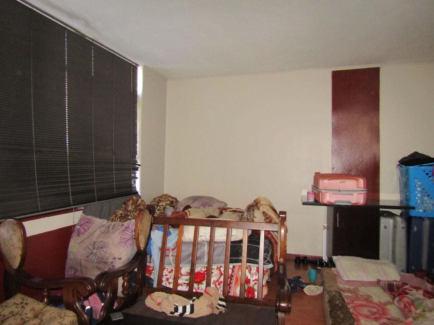Apartment For Sale in Johannesburg Central, Johannesburg