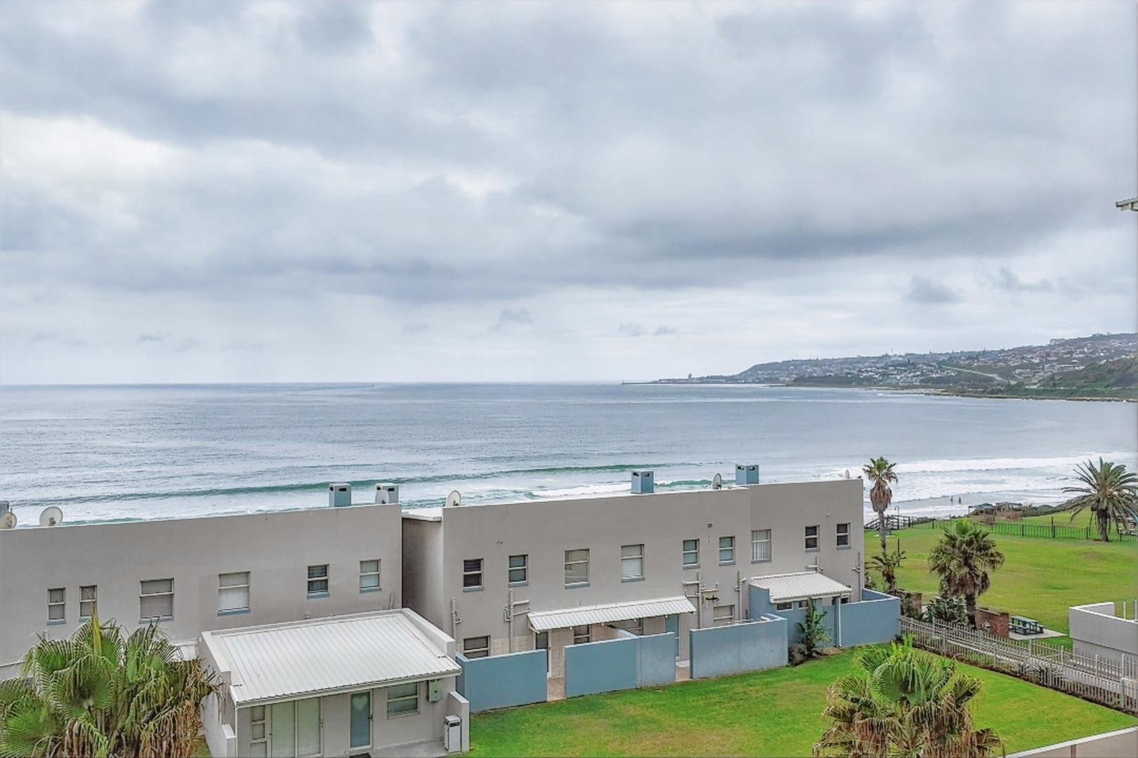 Apartment For Sale in Diaz Beach, Mossel Bay