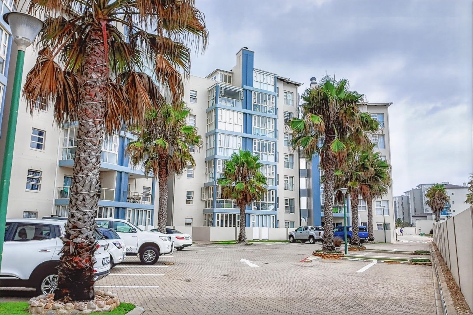 Apartment For Sale in Diaz Beach, Mossel Bay