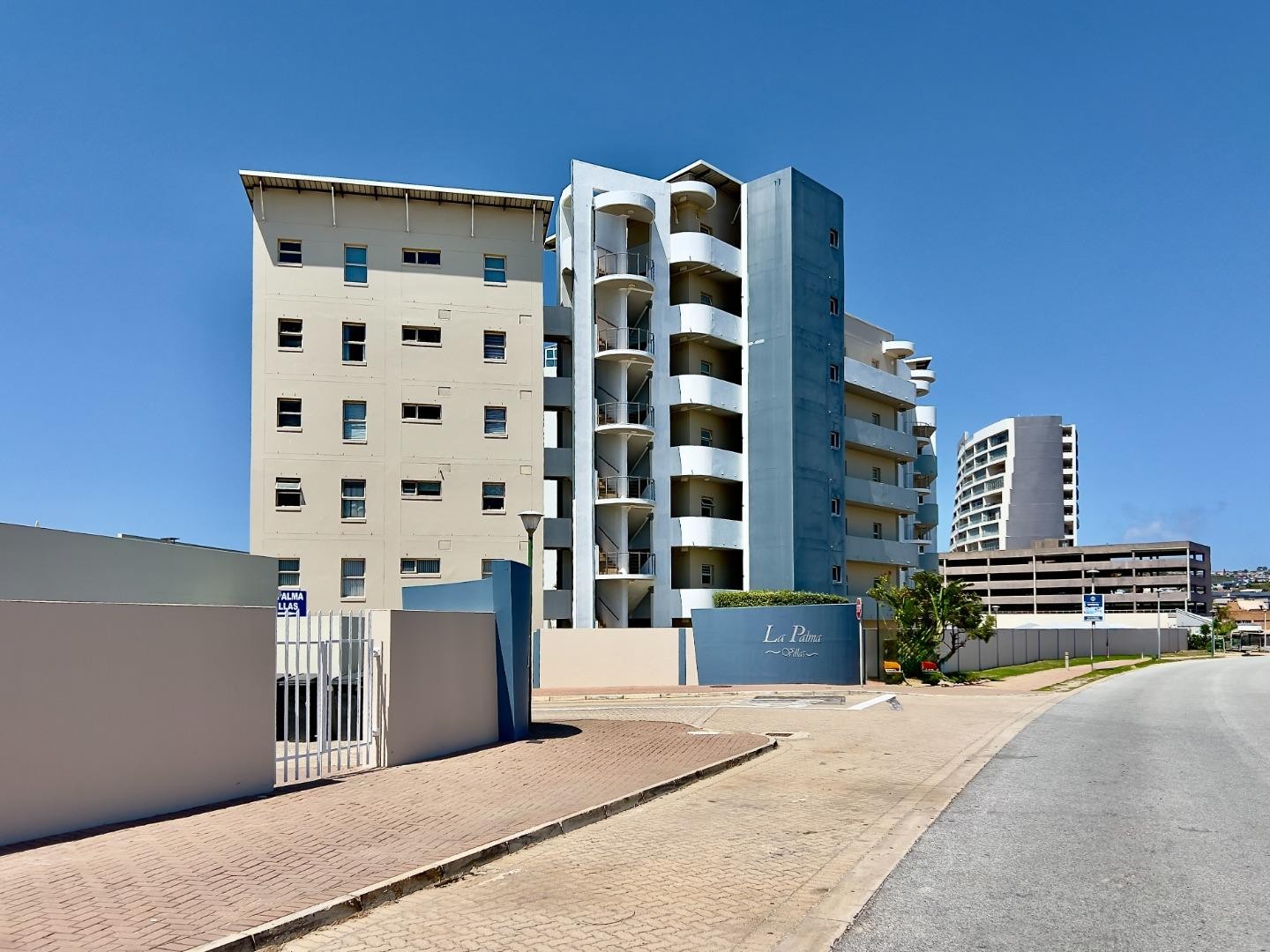 Apartment For Sale in Diaz Beach, Mossel Bay
