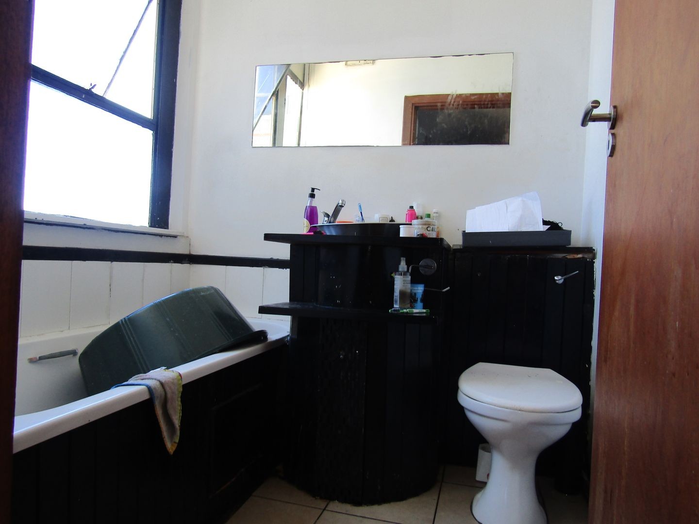 Apartment For Sale in Johannesburg Central, Johannesburg