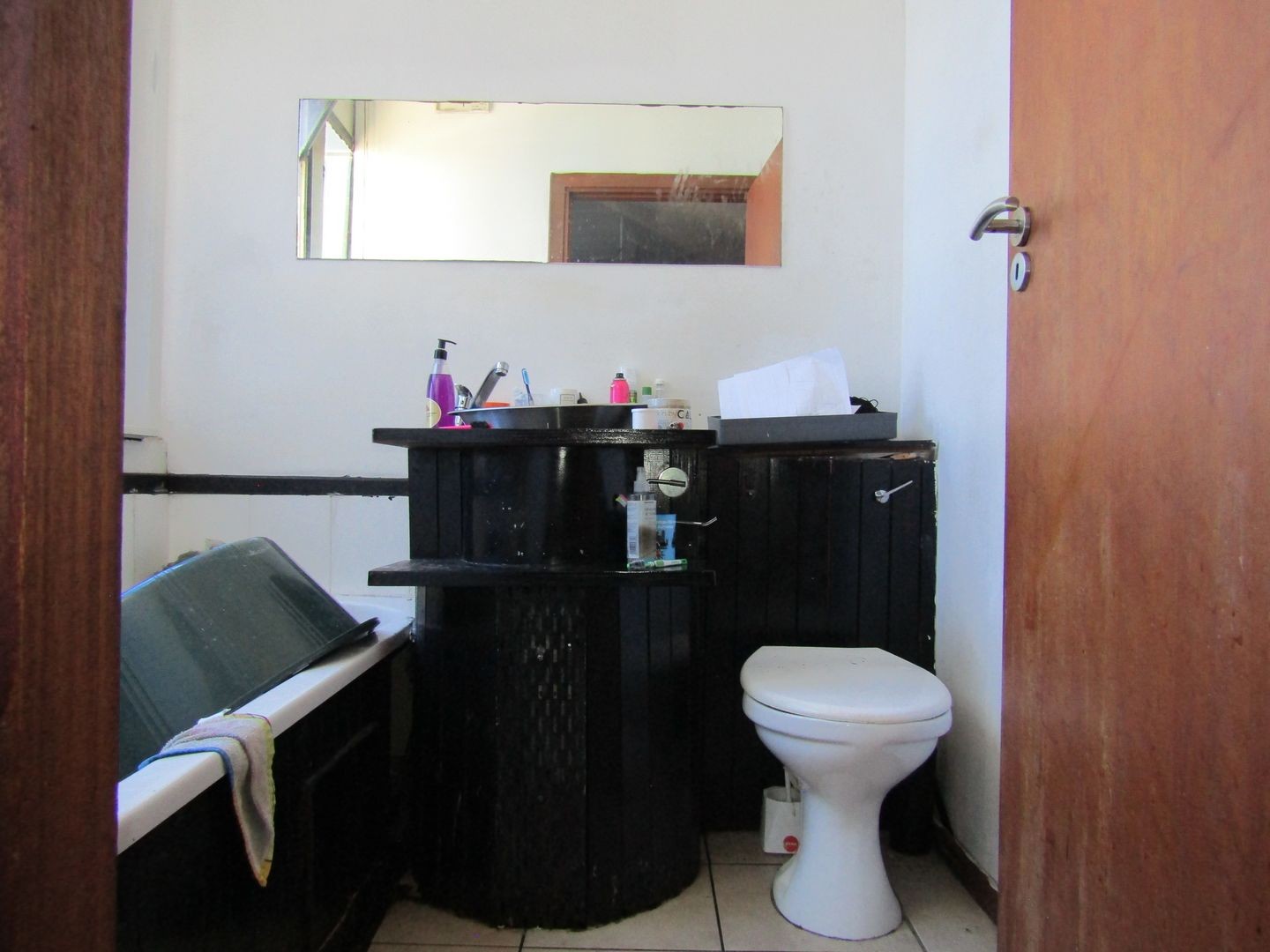 Apartment For Sale in Johannesburg Central, Johannesburg