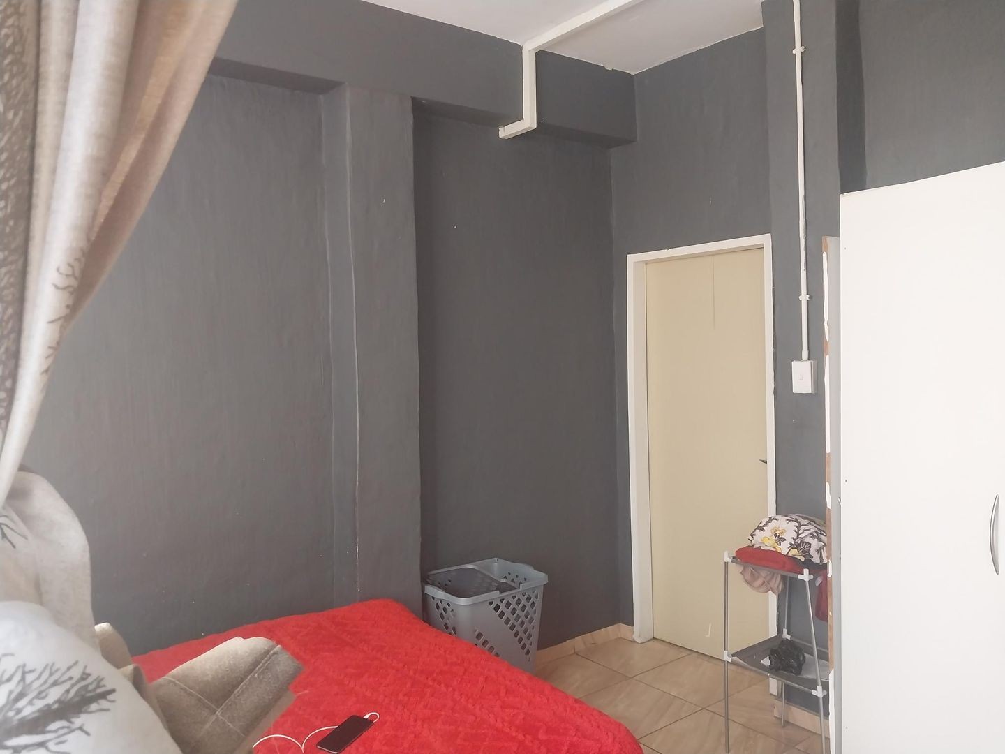 Apartment For Sale in Johannesburg Central, Johannesburg