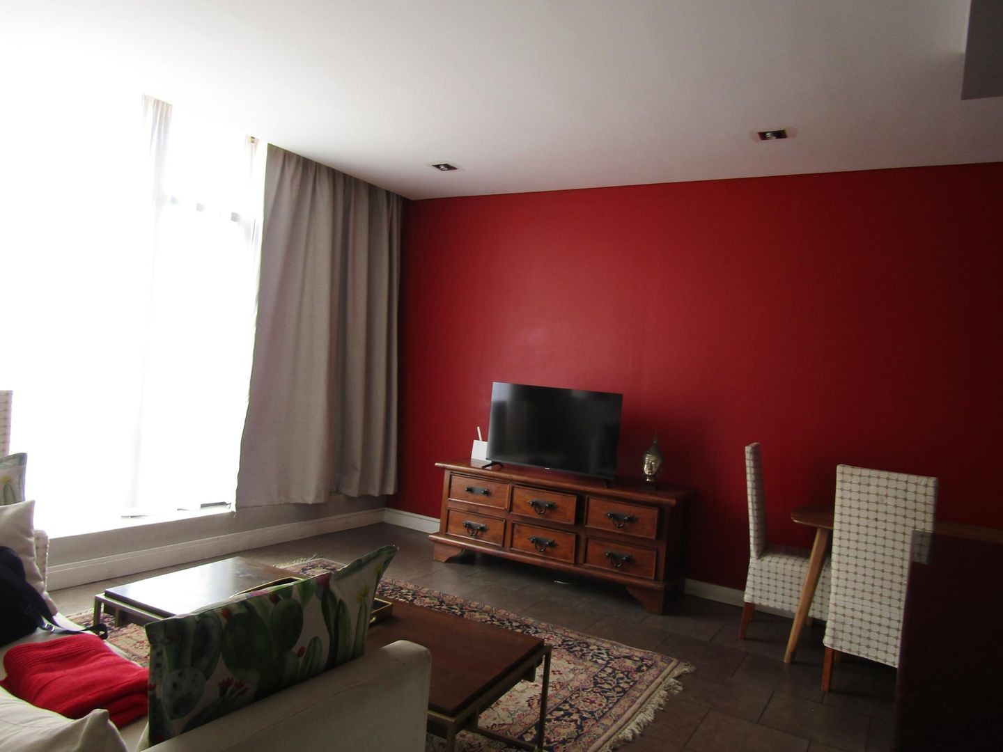 Apartment For Sale in Johannesburg