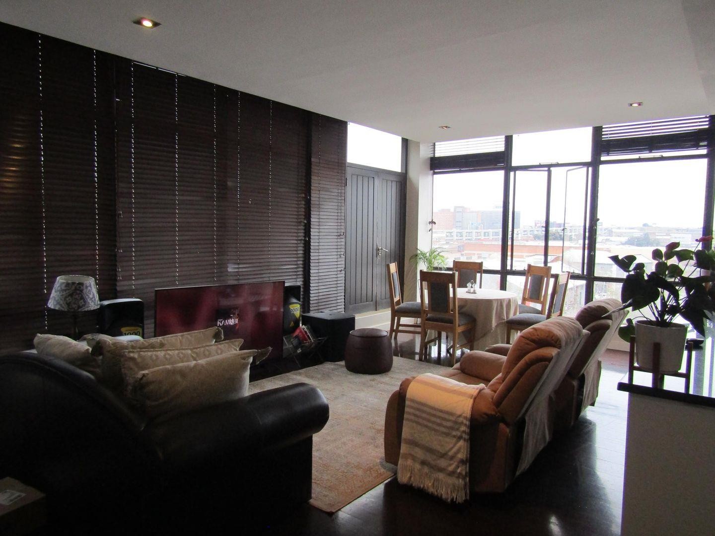 Apartment To Rent in Johannesburg