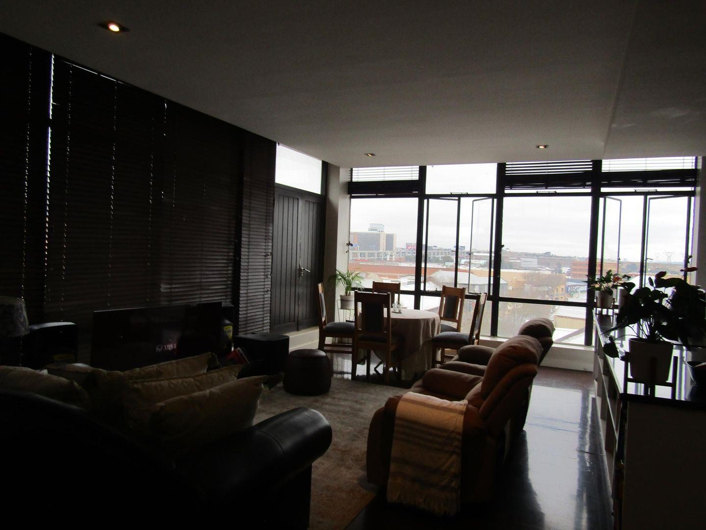 Apartment To Rent in Johannesburg