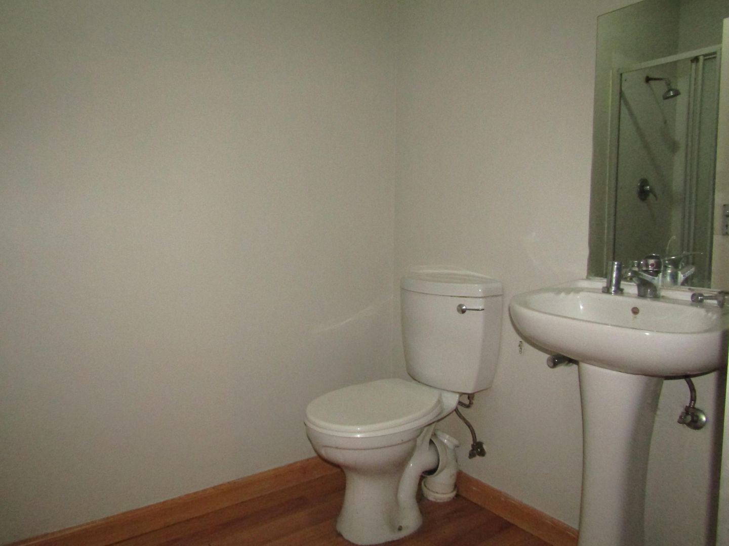 Apartment To Rent in Johannesburg Central, Johannesburg
