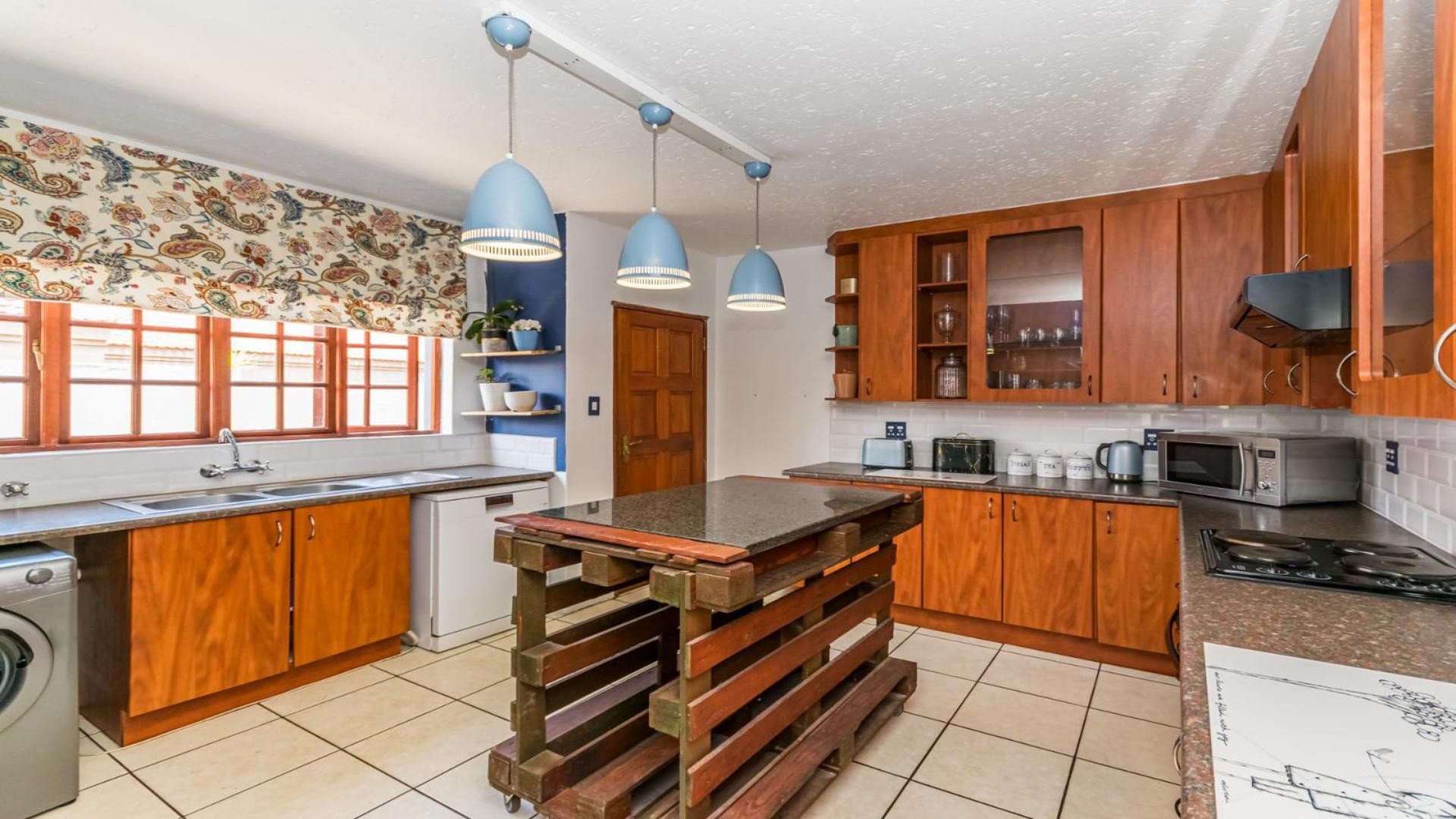 Big family gem for sale