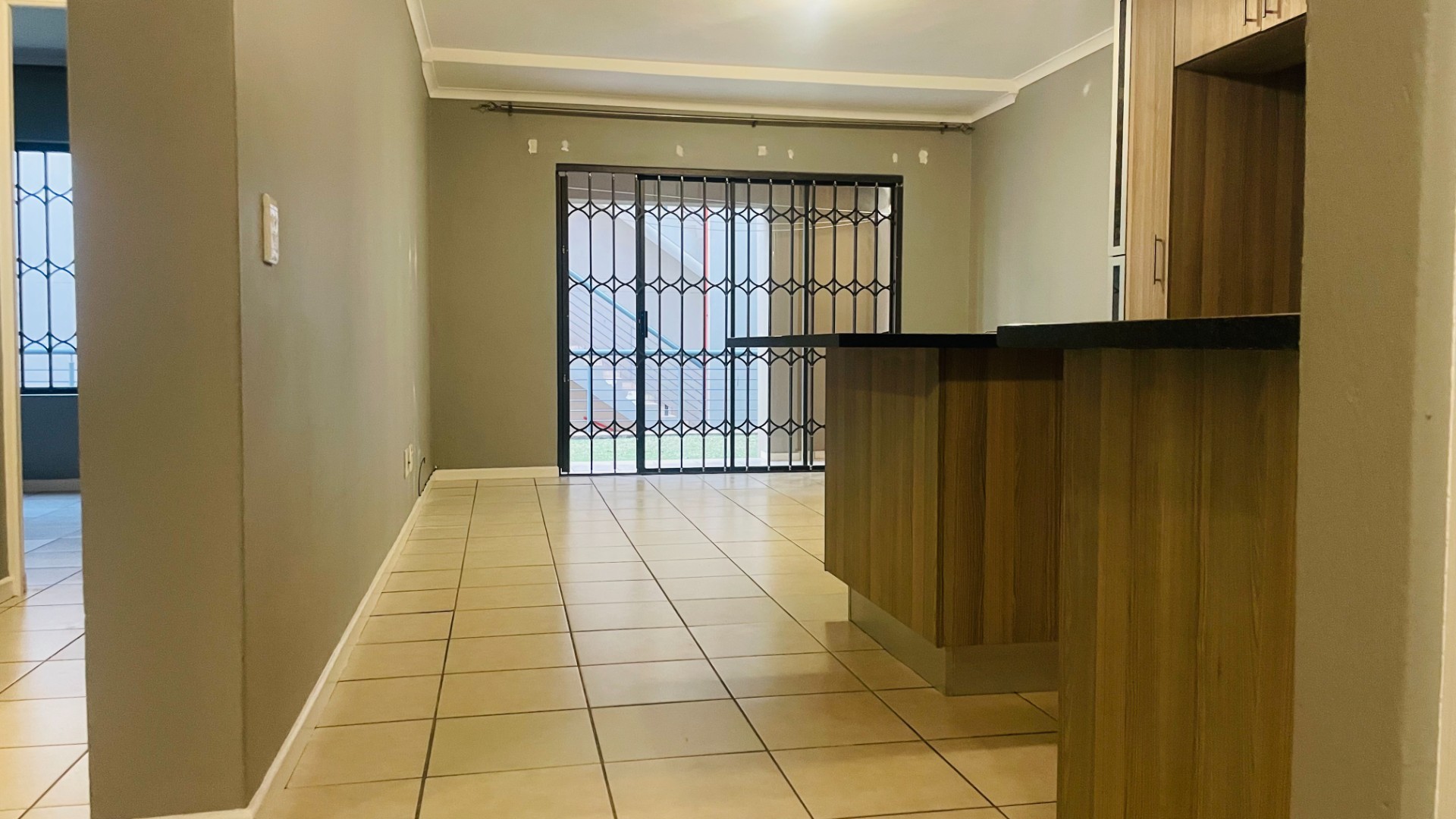 3bedroom Apartment To Rent in Ruimsig, Roodepoort