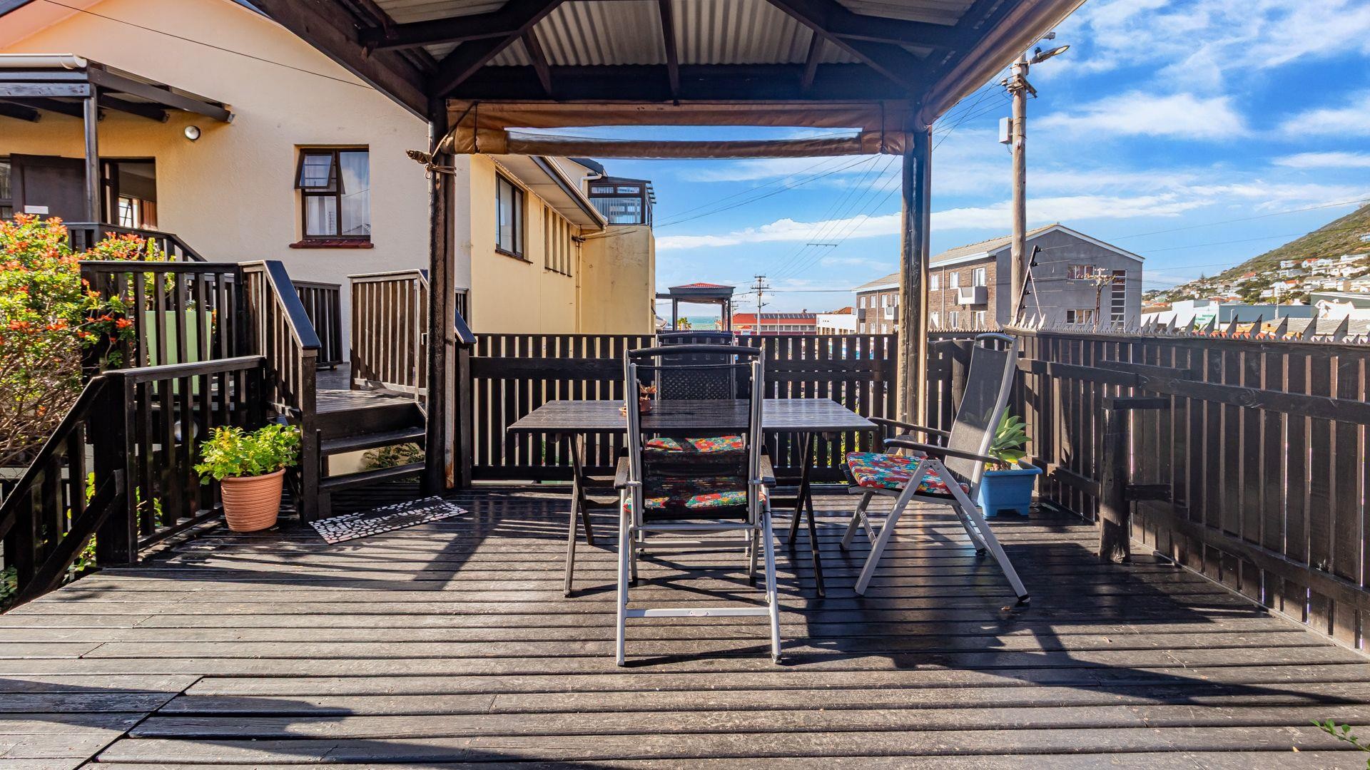 House For Sale in Fish Hoek