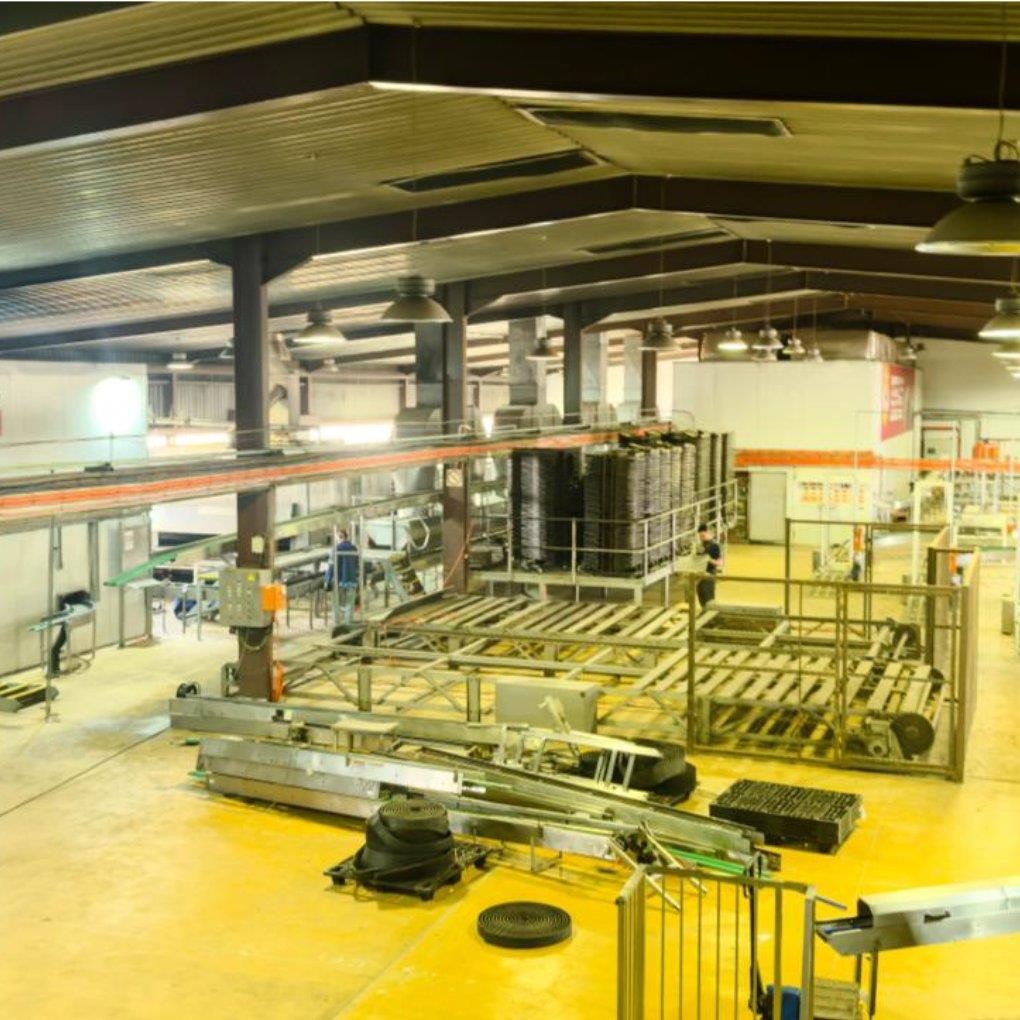 Large-Scale Industrial Asset on 14,806sqm - Rail-Adjacent Investment Opportunity