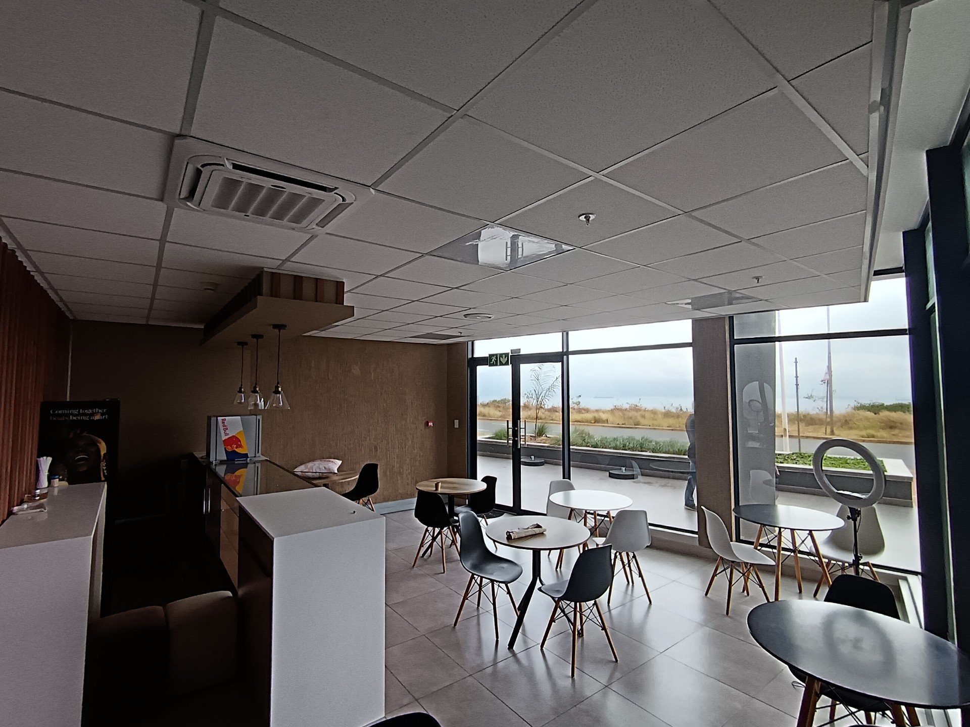 Retail Space To Rent in Umhlanga Ridge, Umhlanga, KwaZulu Natal