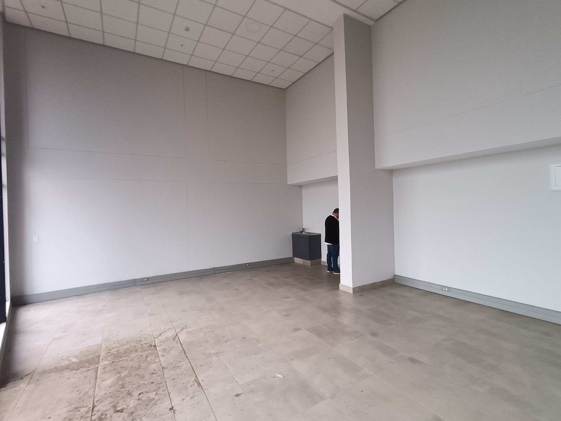 Retail Space To Rent in Umhlanga Ridge, Umhlanga, KwaZulu Natal
