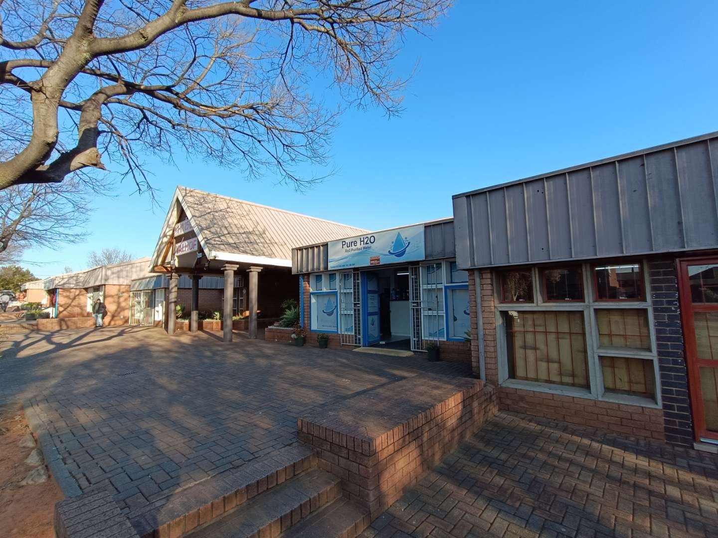 Valhof Retail Centre - Multi-Tenanted Investment on a Prime Centurion Arterial