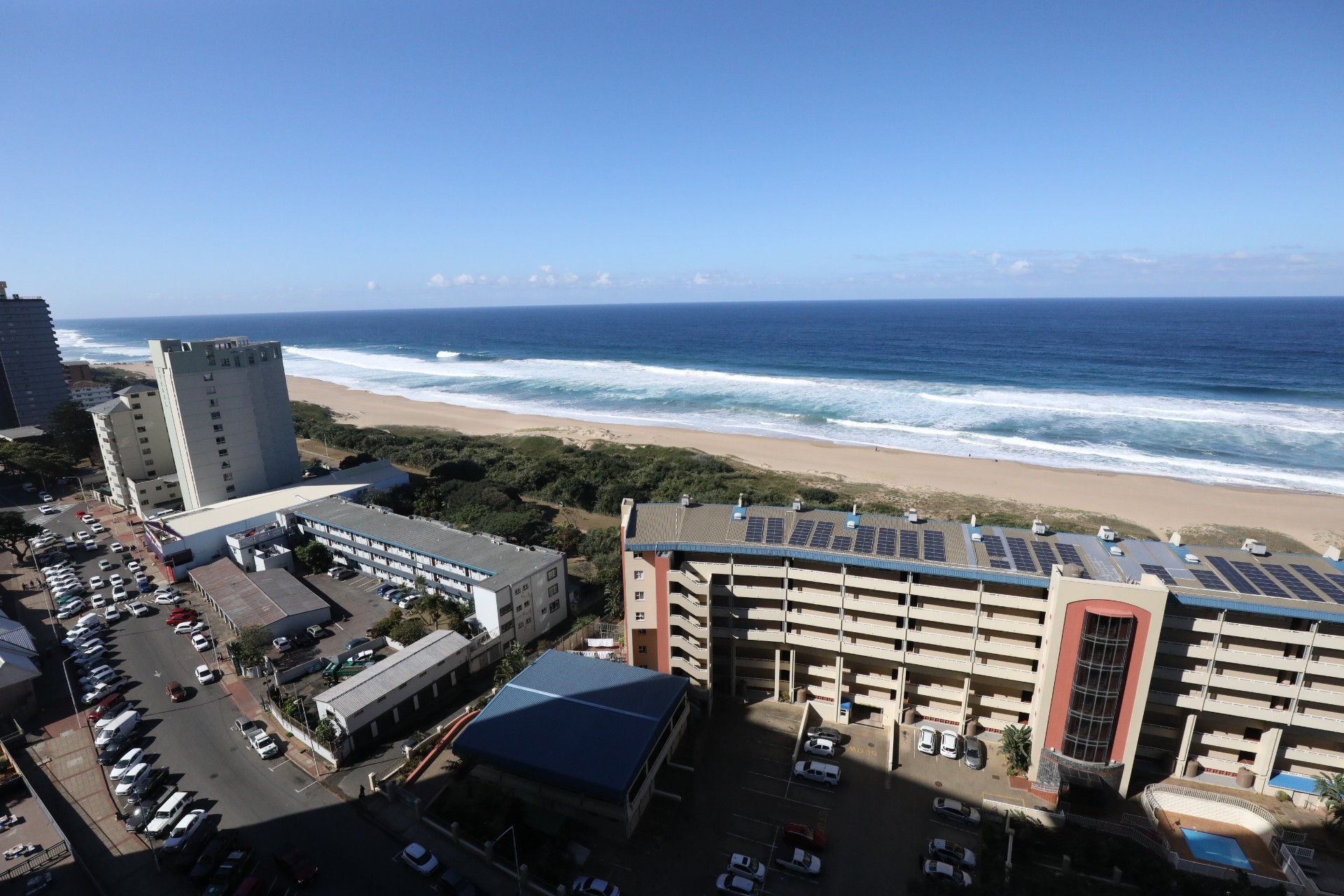 2 BEDROOM APARTMENT IN AMANZIMTOTI