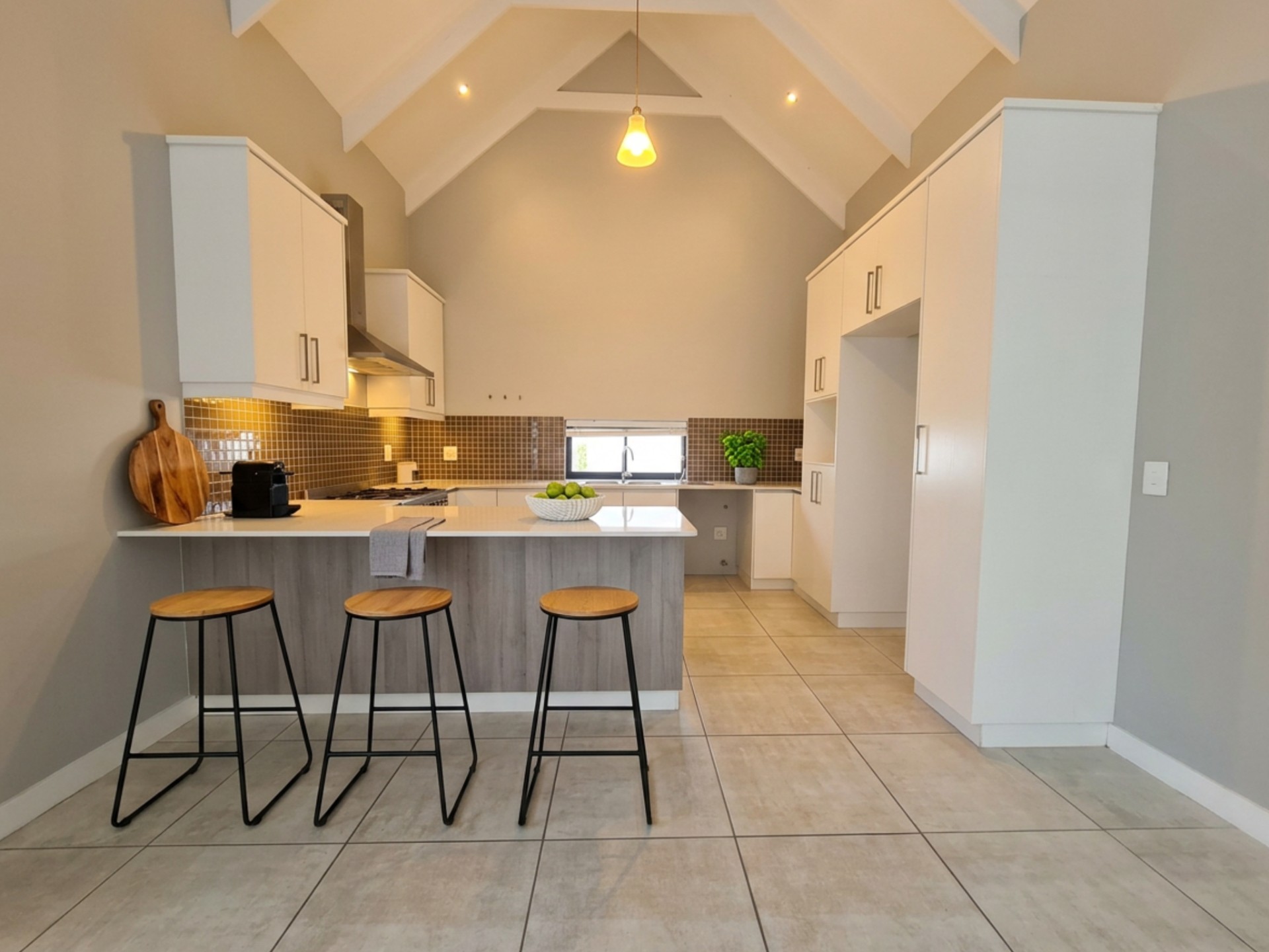 HOUSE FOR SALE SITARI, SOMERSET WEST | 4 BEDROOM | 2.5 BATHROOM
