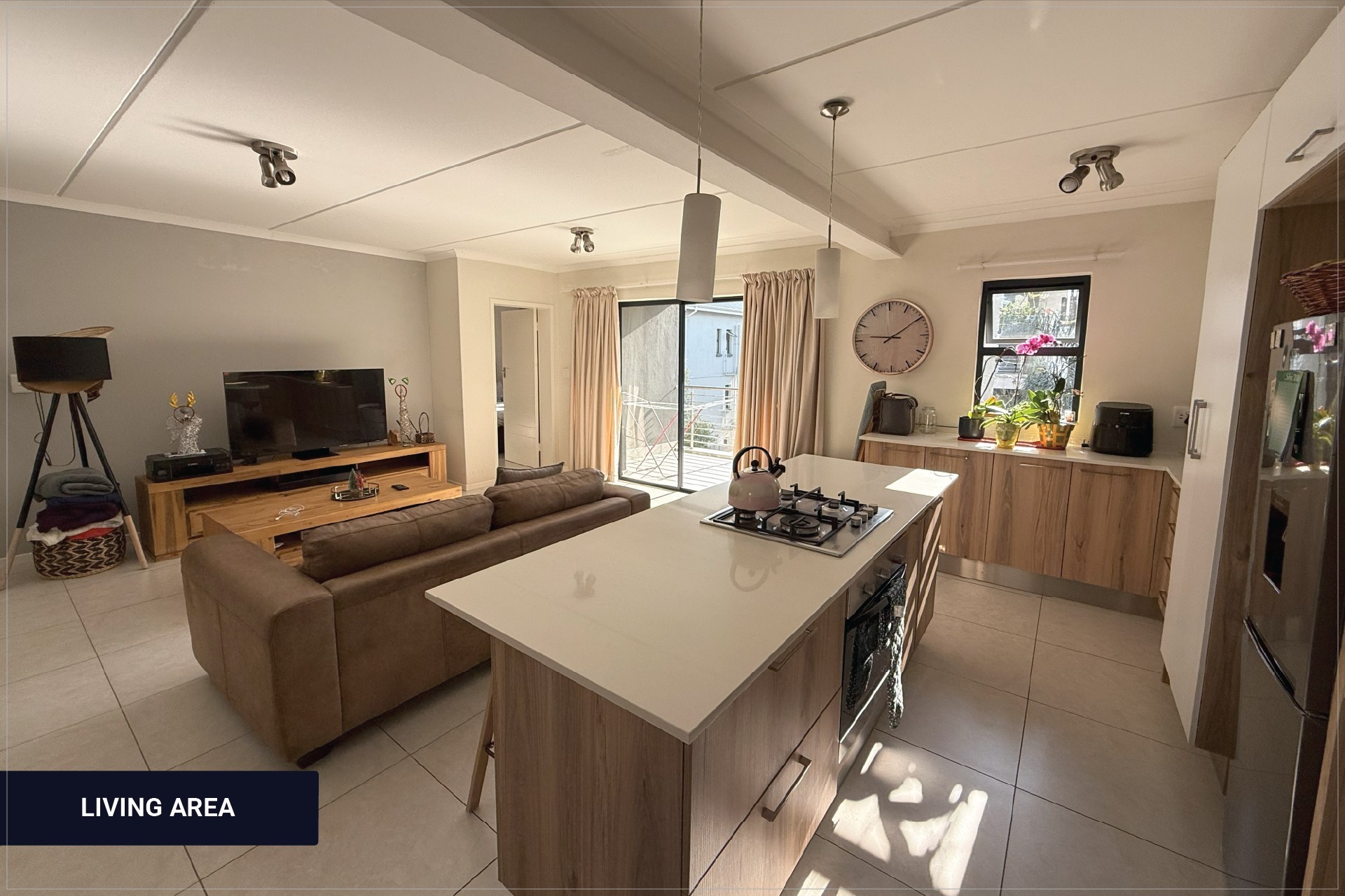 First-Floor 2 Bed, 2 Bath Apartment For Sale in Fish Eagle View, Longlake