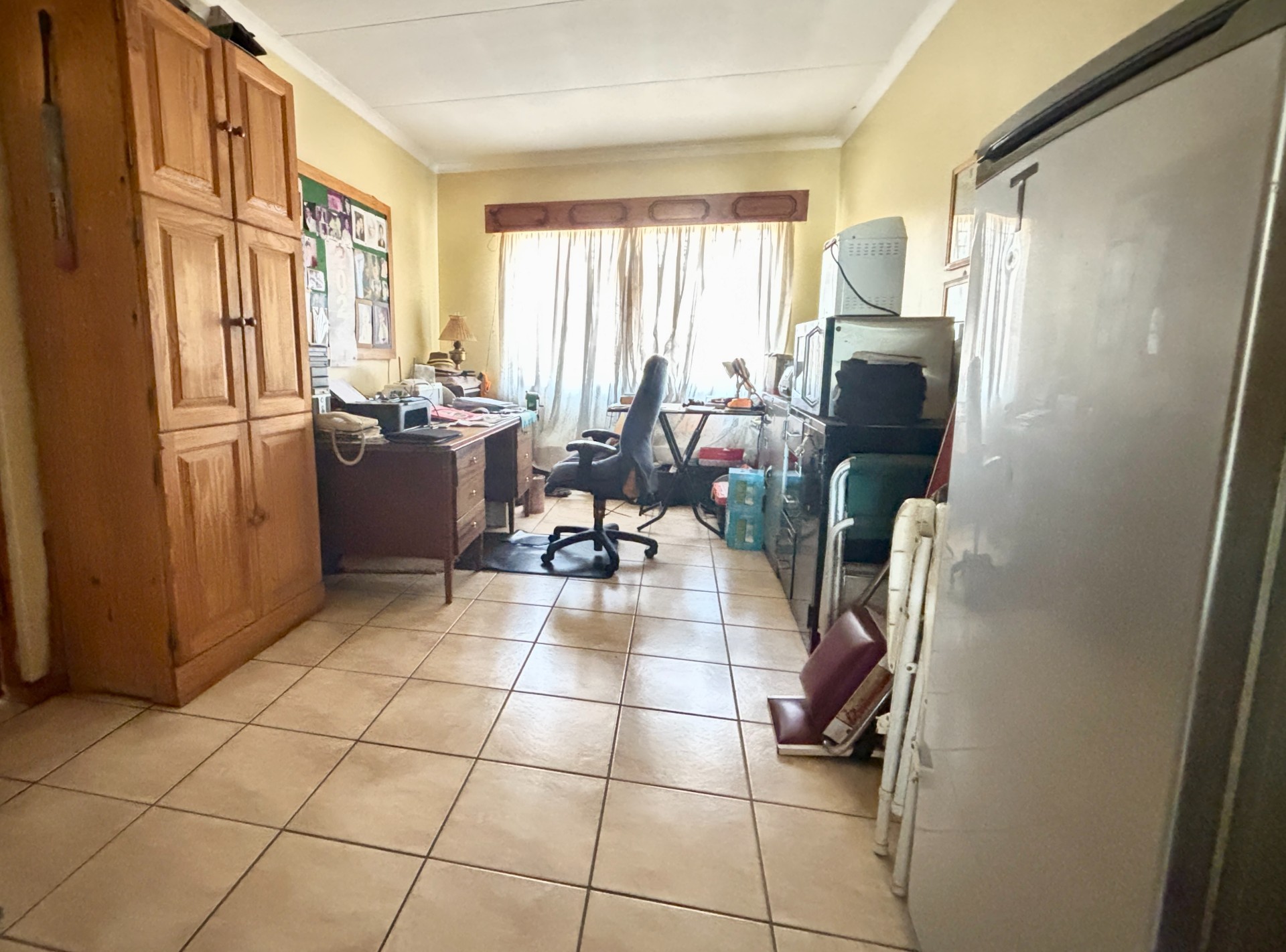 Spacious 3 Bedroom house - Vaalpark