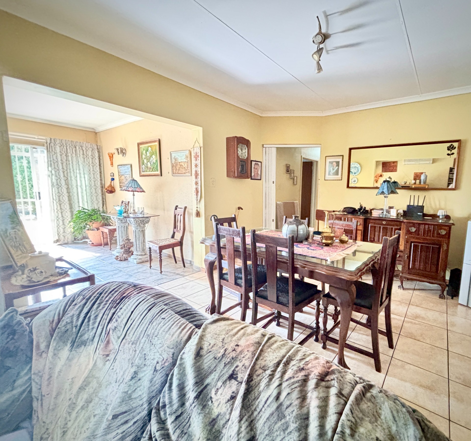 Spacious 3 Bedroom house - Vaalpark