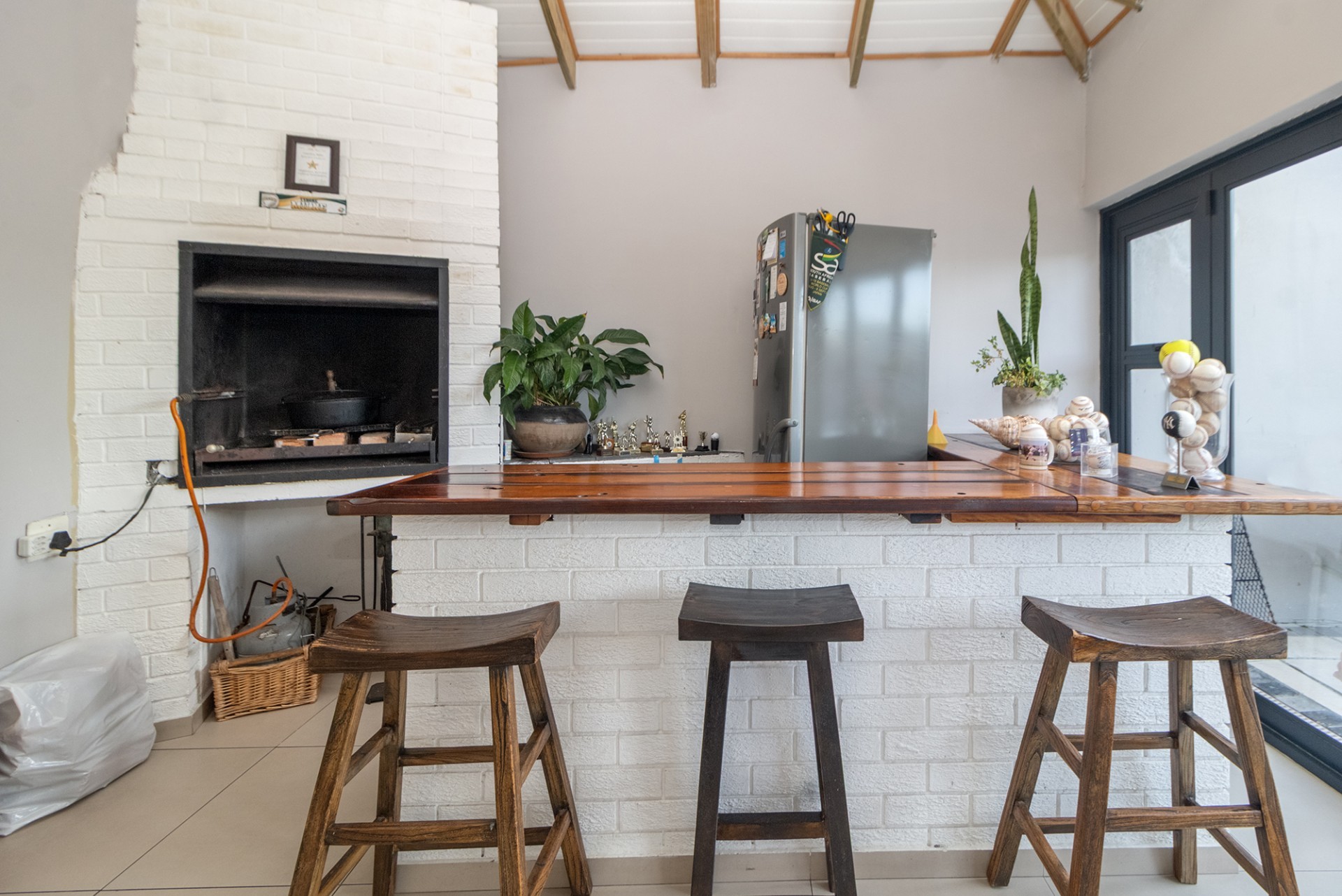 Modern Family Living with Exceptional Entertaining Space for Sale in Bothasig, Milnerton