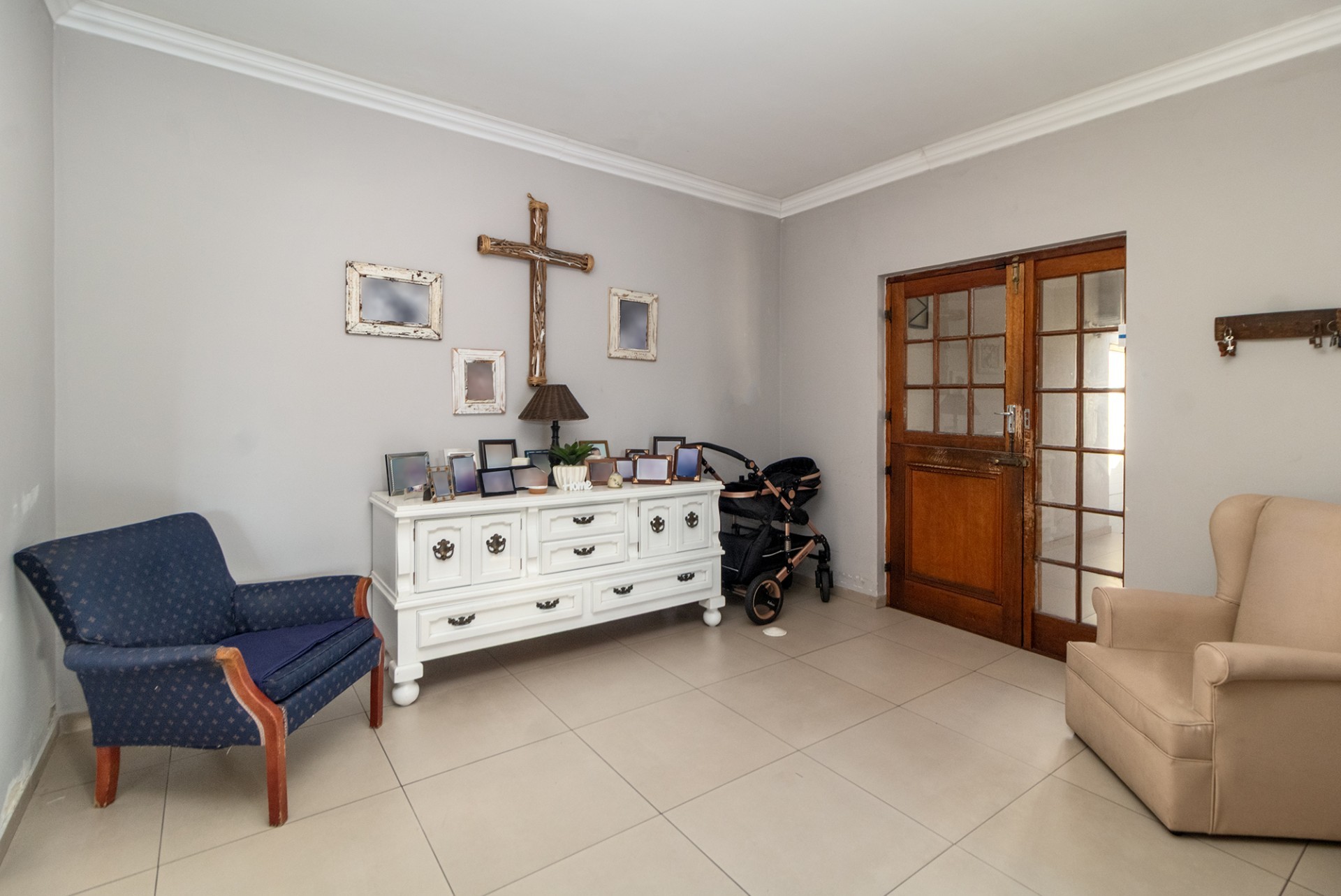 Modern Family Living with Exceptional Entertaining Space for Sale in Bothasig, Milnerton