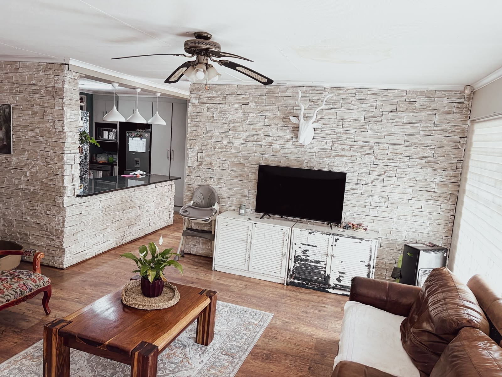 Modern Family Home with Solar Power ​