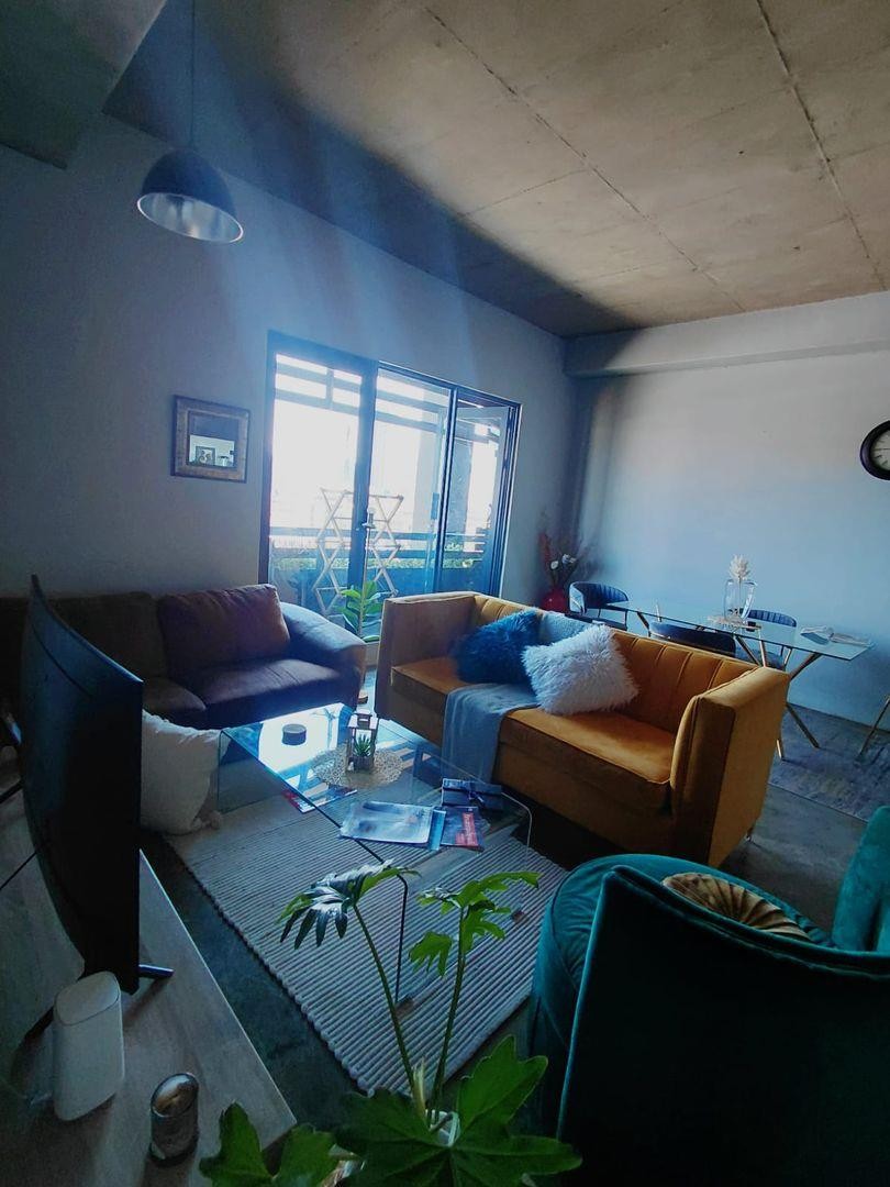 Apartment For Sale in Johannesburg