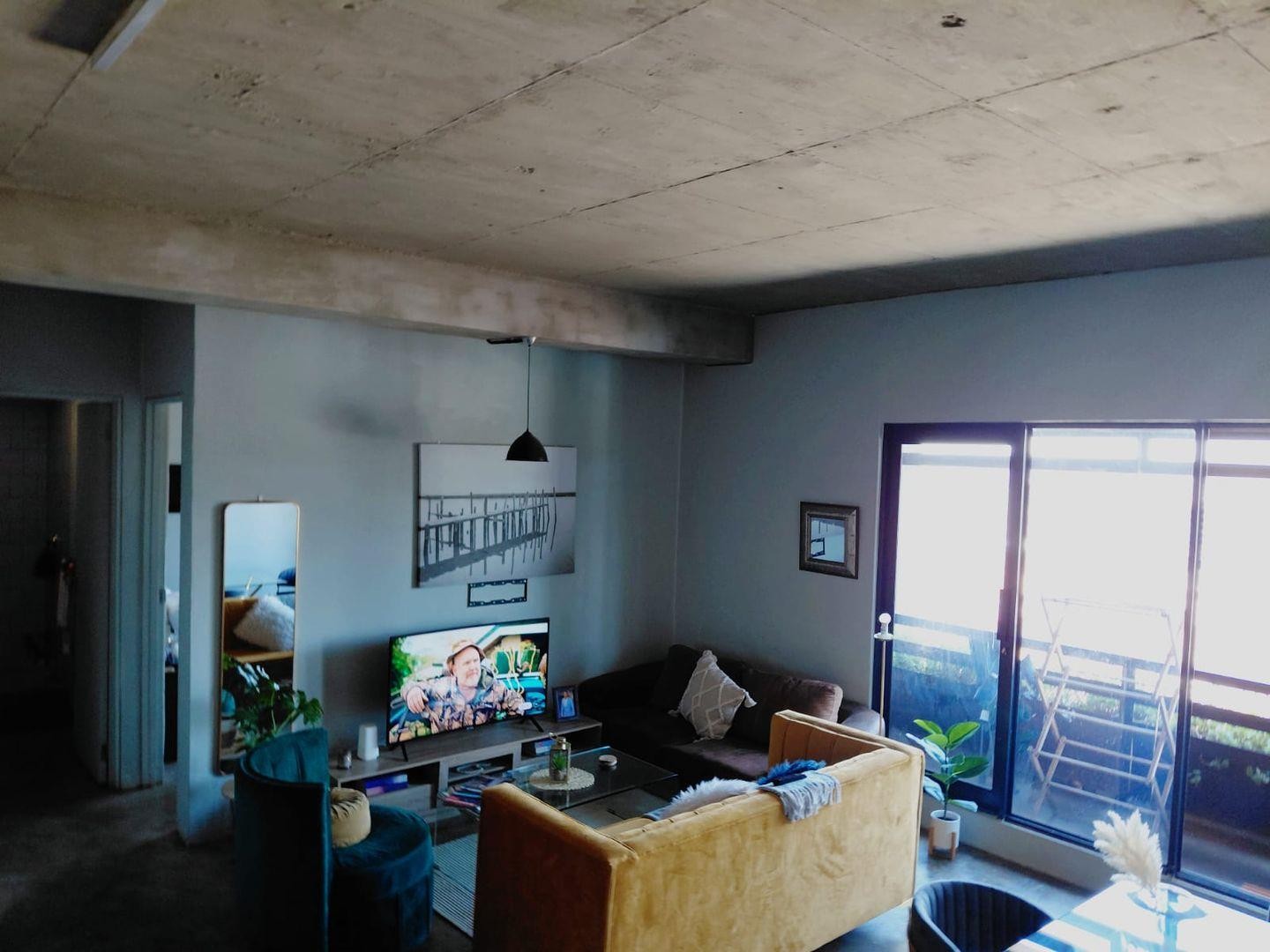 Apartment For Sale in Johannesburg