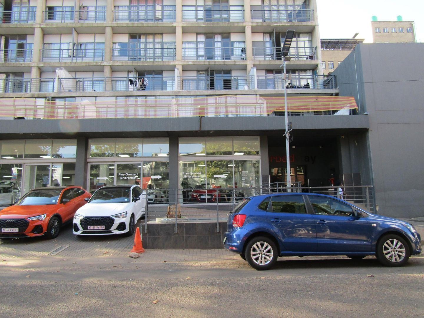 Apartment For Sale in Johannesburg
