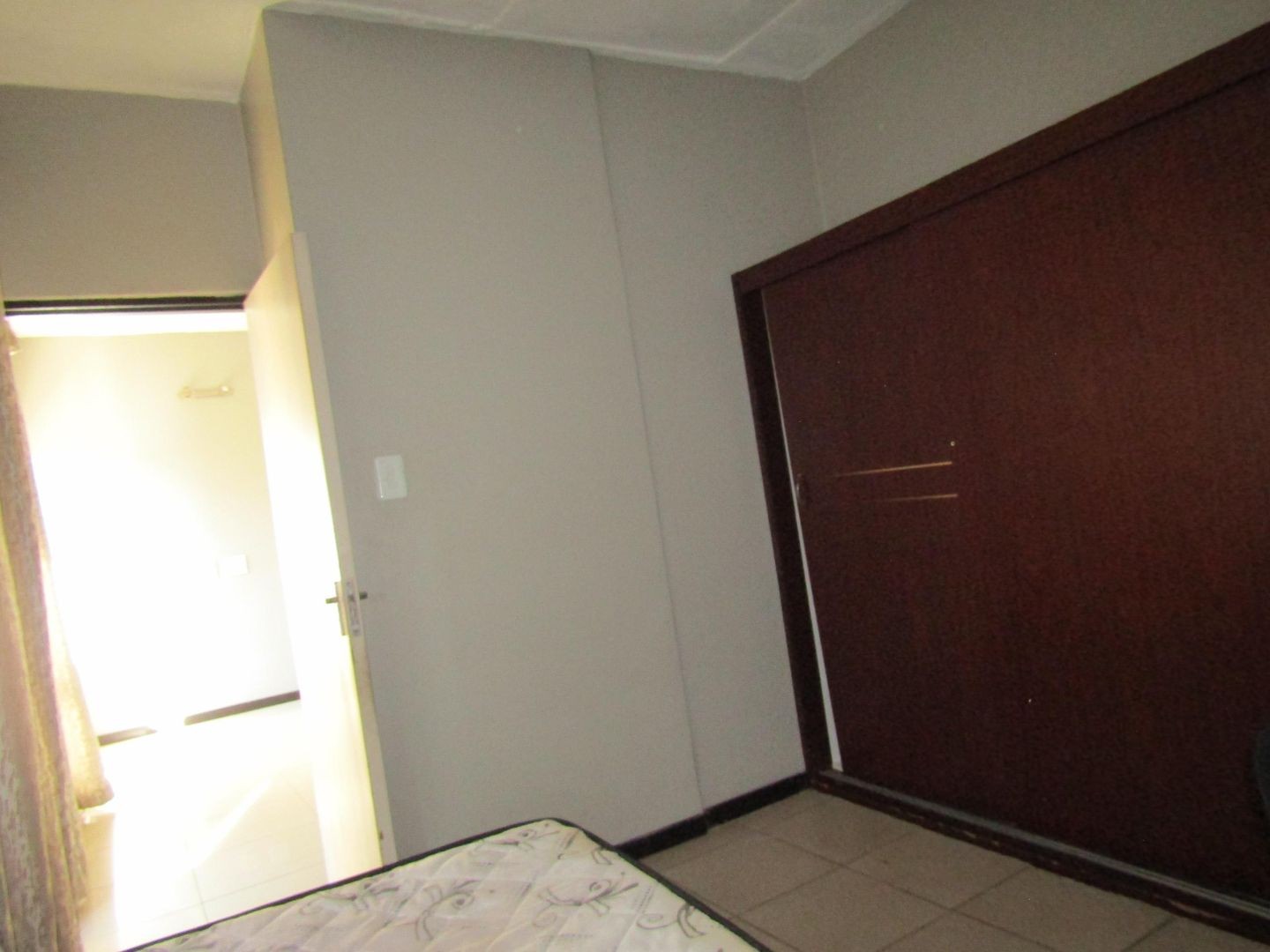 Apartment For Sale in Johannesburg