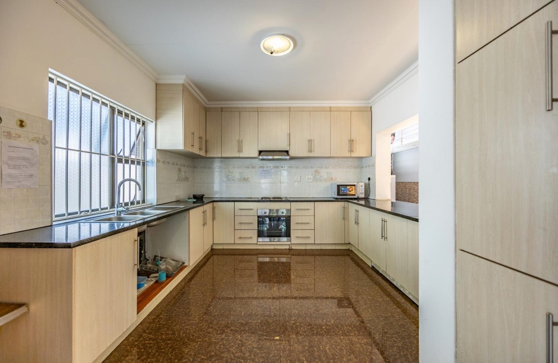 House for sale in Brooklyn, Pretoria, 779 m²
