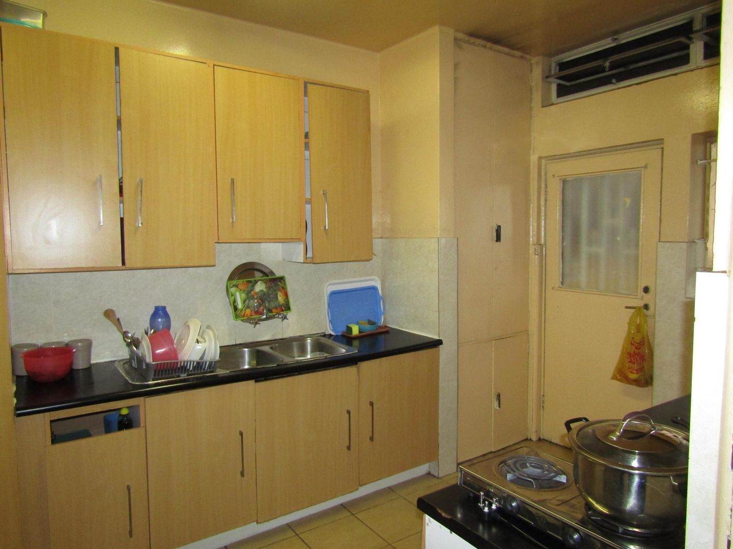 Apartment For Sale in Johannesburg