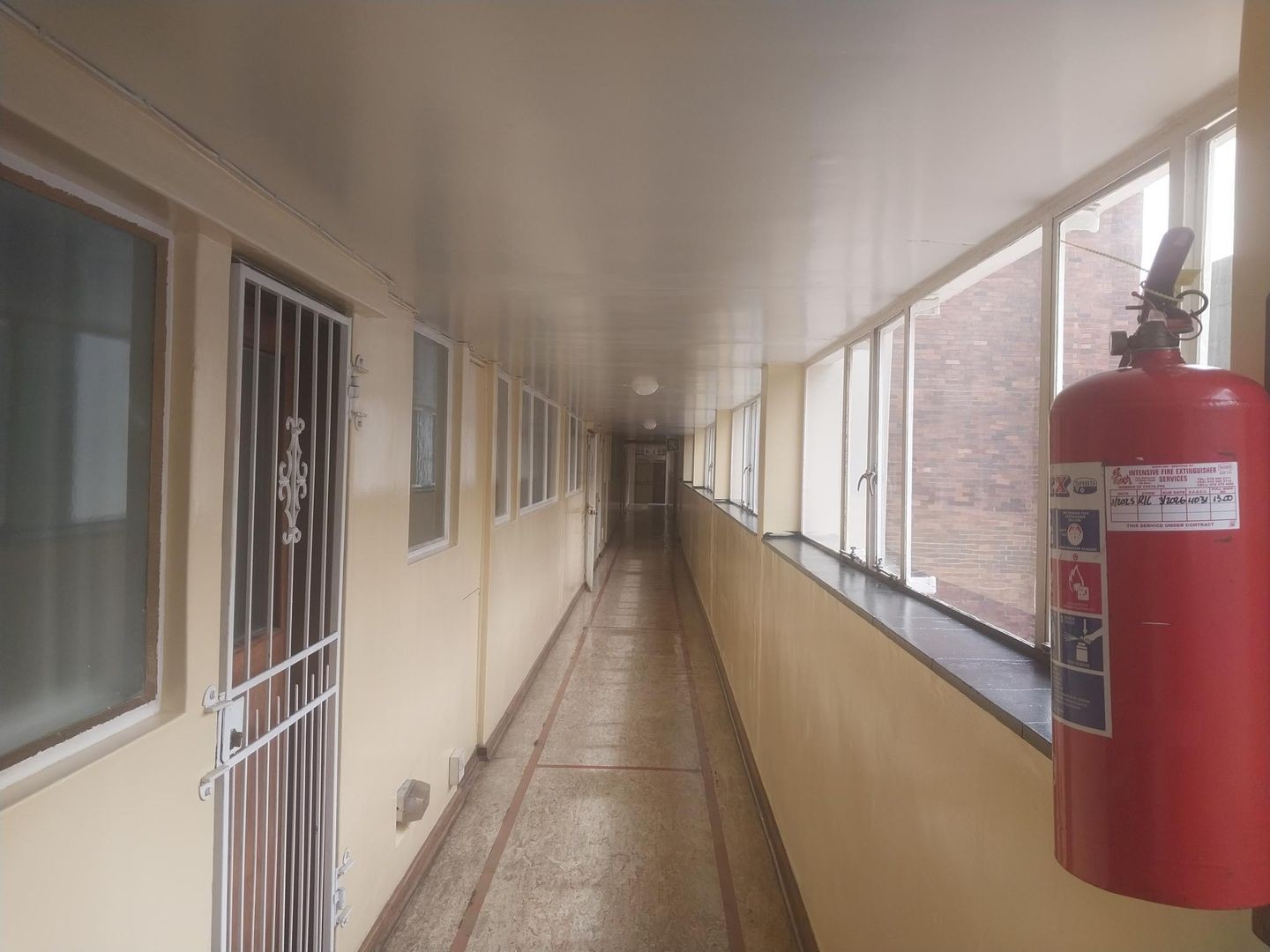 Apartment For Sale in Johannesburg