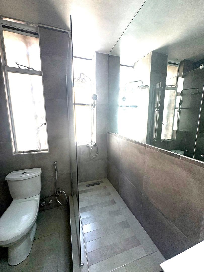 Apartment For Sale in Johannesburg