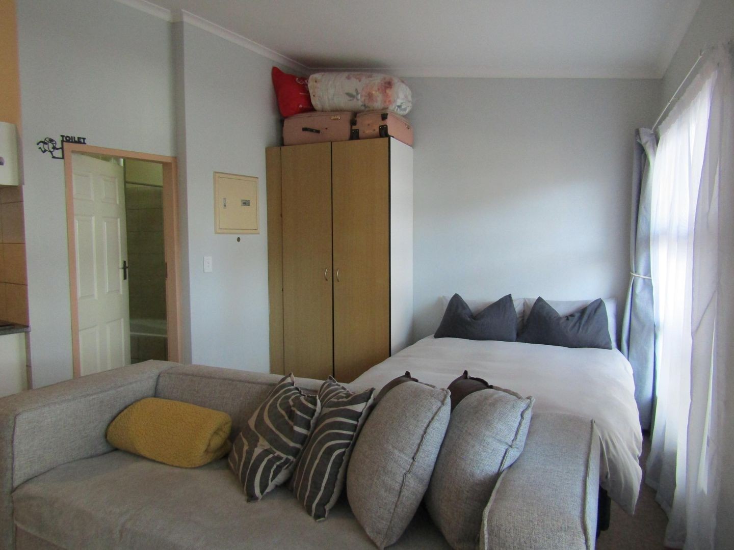 Apartment For Sale in Auckland Park, Johannesburg