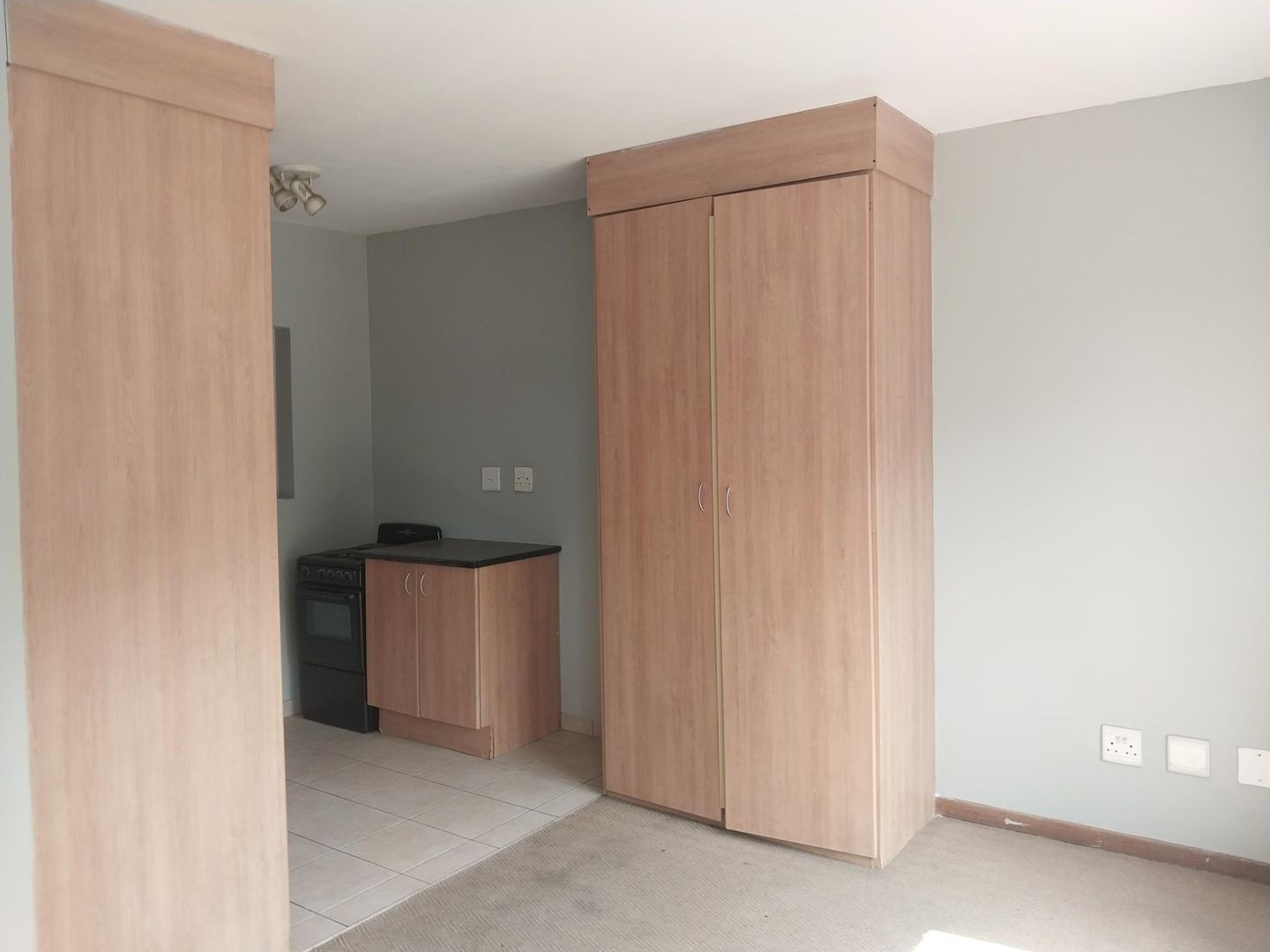 Apartment For Sale in Auckland Park, Johannesburg