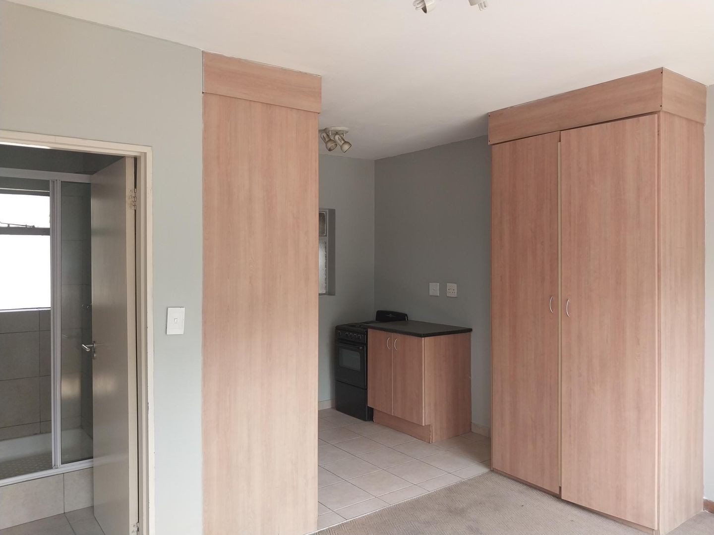 Apartment For Sale in Auckland Park, Johannesburg