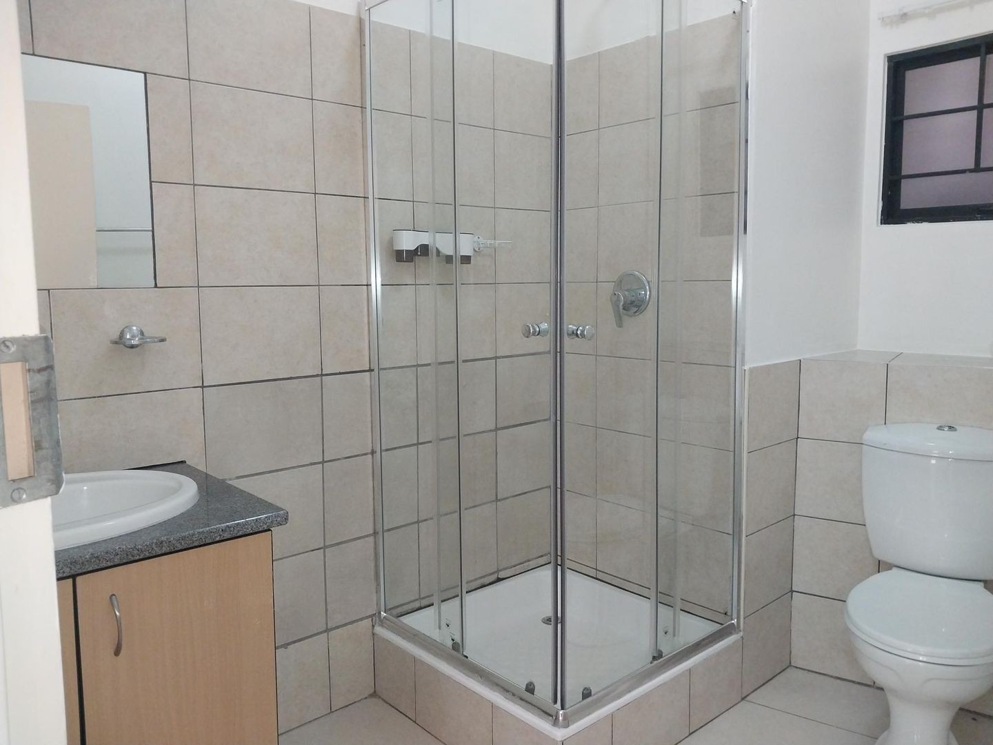 Apartment For Sale in Auckland Park, Johannesburg