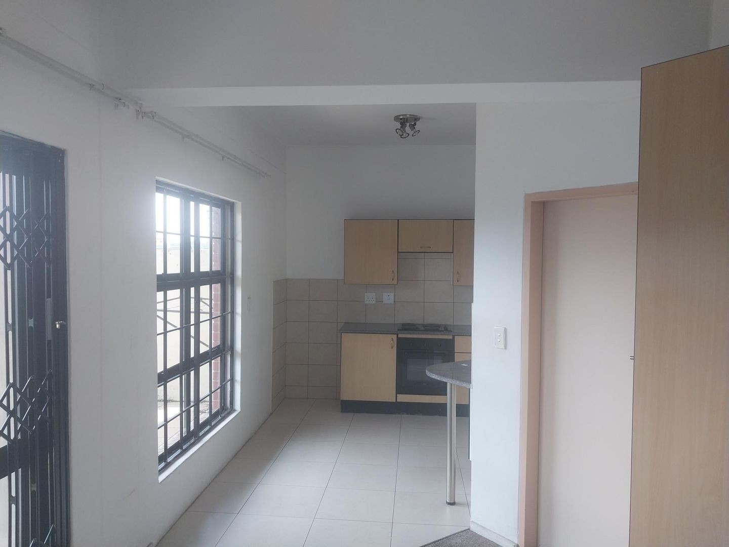 Apartment For Sale in Auckland Park, Johannesburg