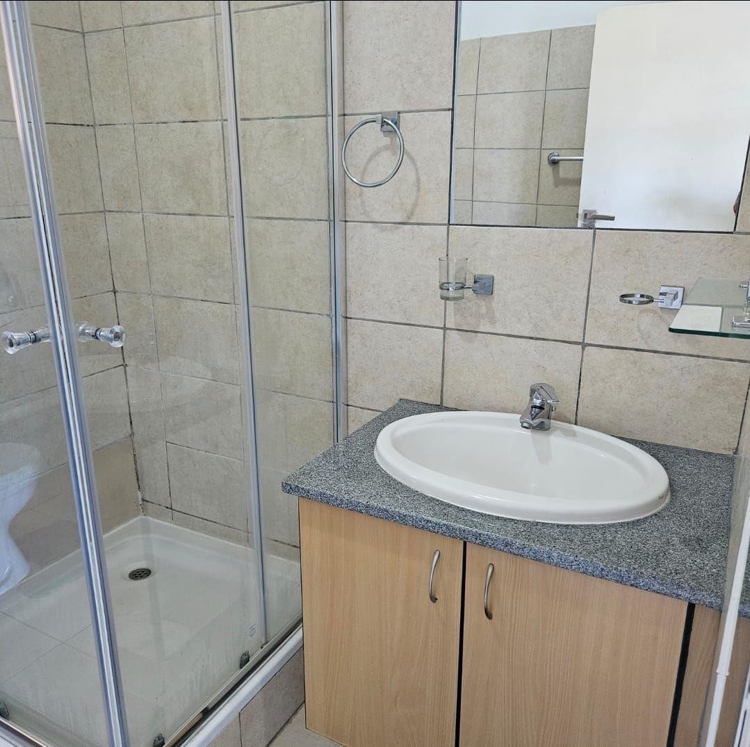 Apartment For Sale in Auckland Park, Johannesburg