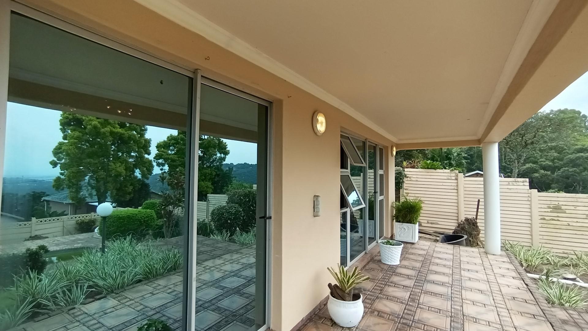 House For Sale in Moseley, Queensburgh, KwaZulu Natal
