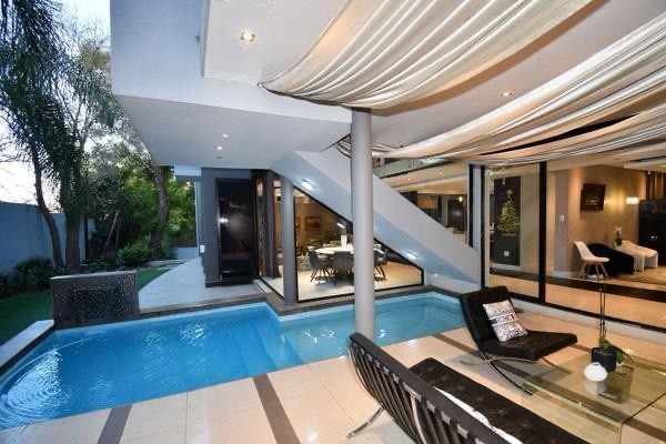 ARCHITECTURAL EXCELLENCE | SEVEN-BEDROOM ULTRA-LUXURY RESIDENCE IN MORNINGSIDE
