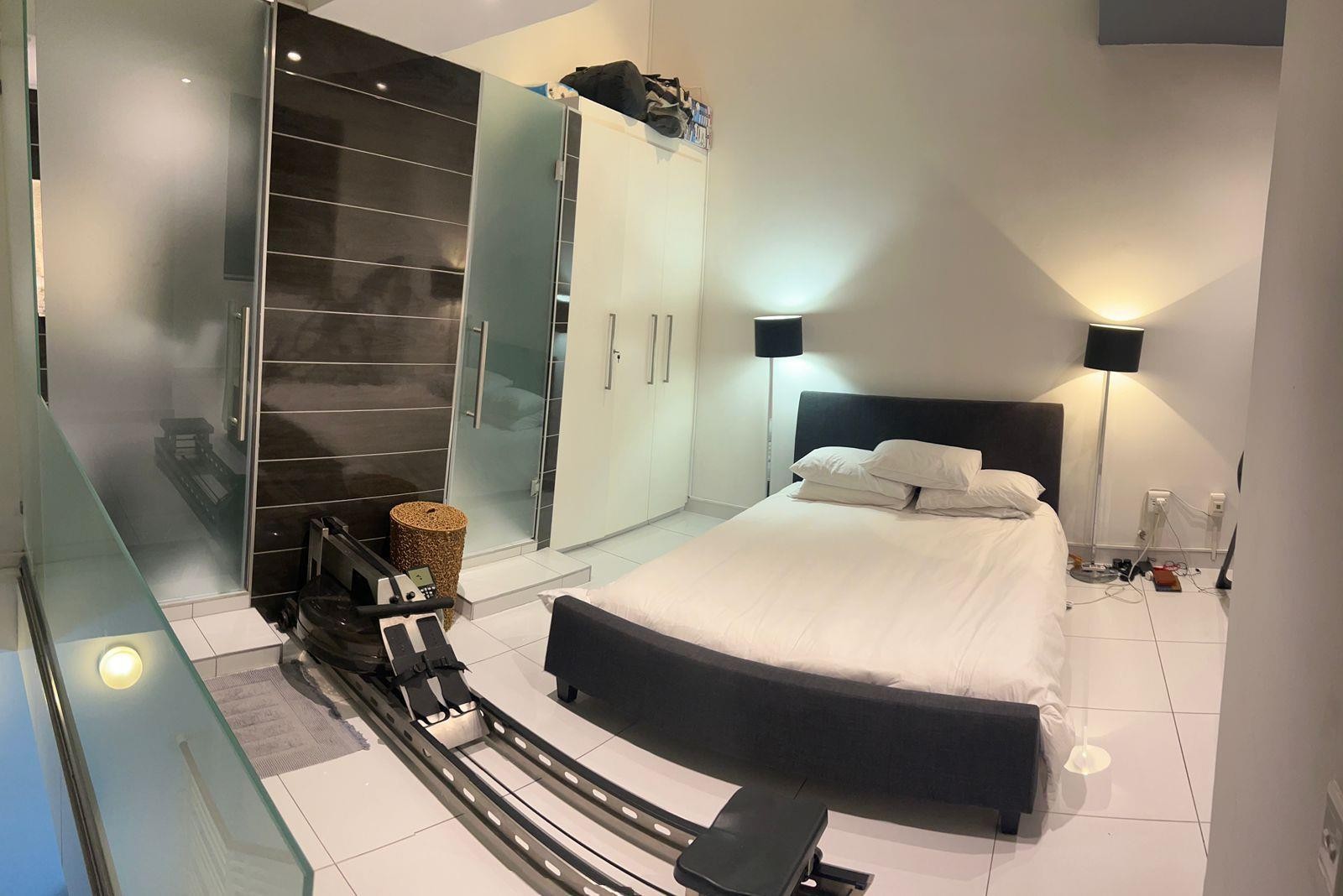 Apartment For Sale in Marshalltown, Johannesburg