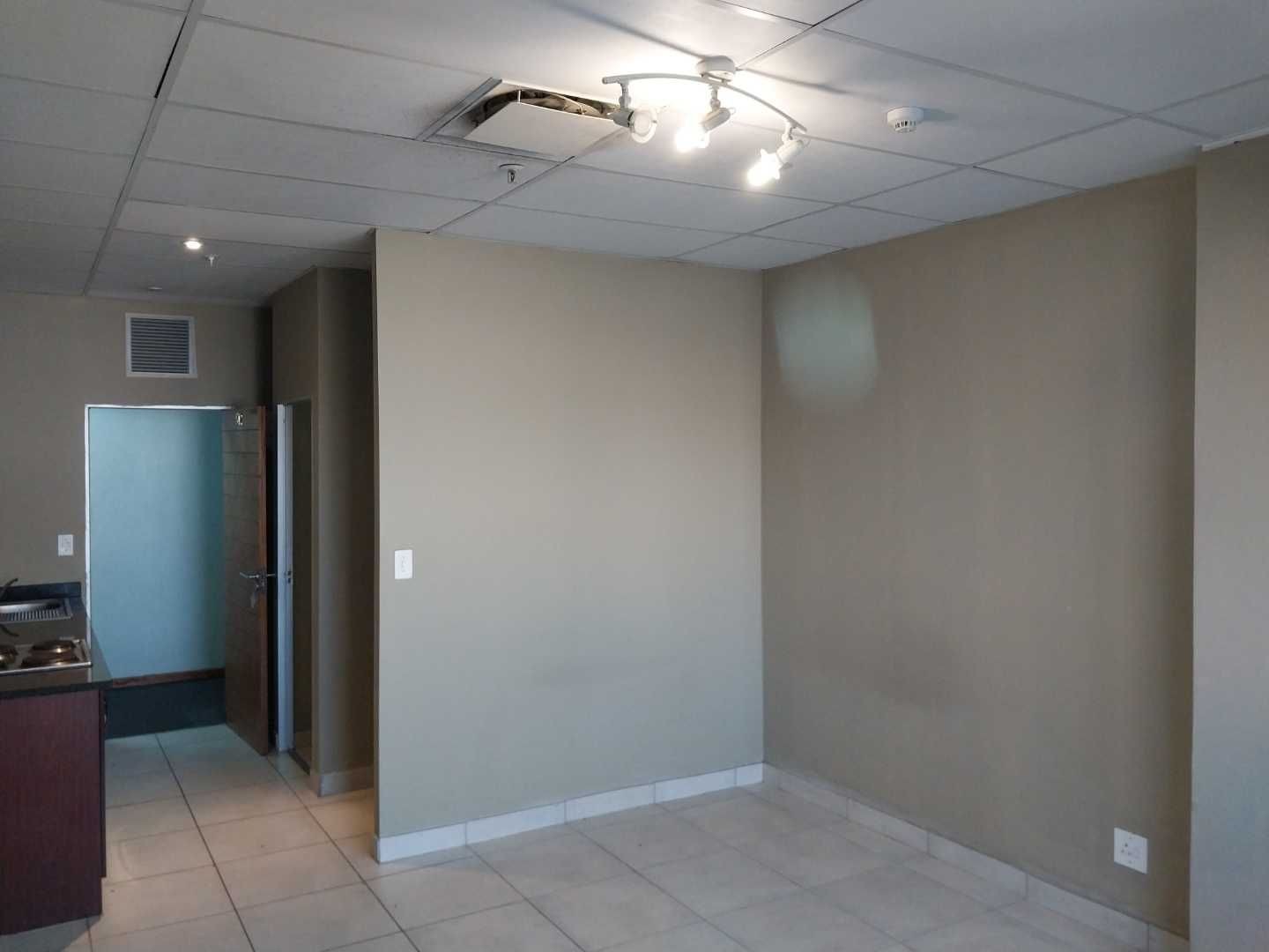 Apartment For Sale in Marshalltown, Johannesburg