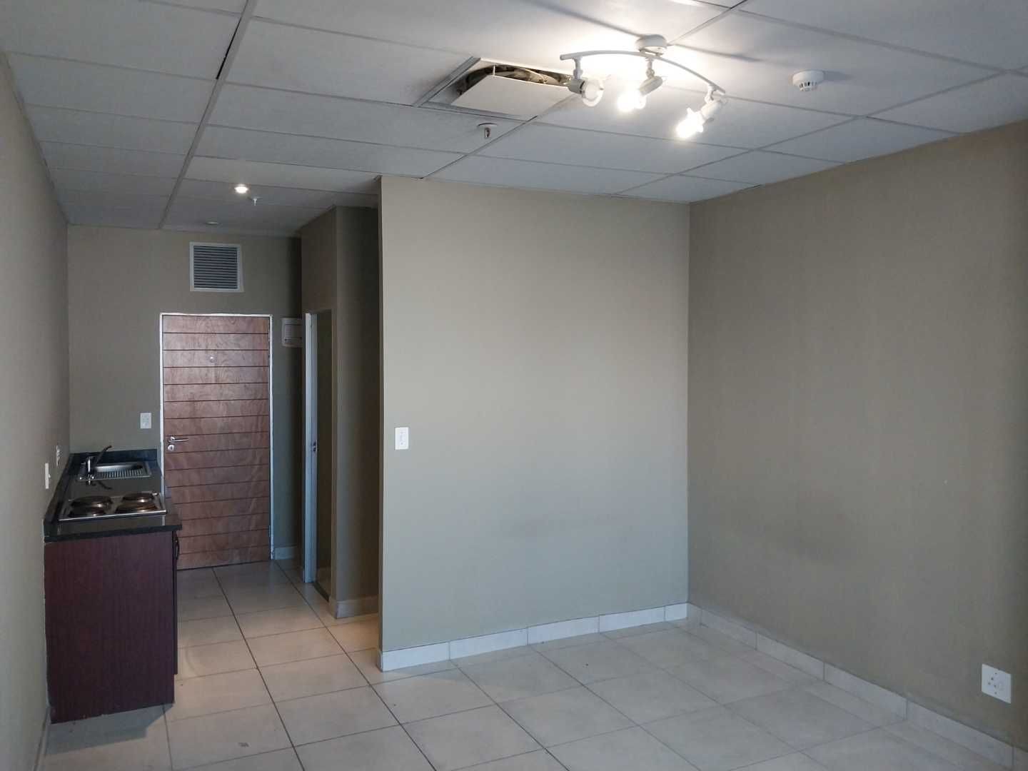 Apartment For Sale in Marshalltown, Johannesburg