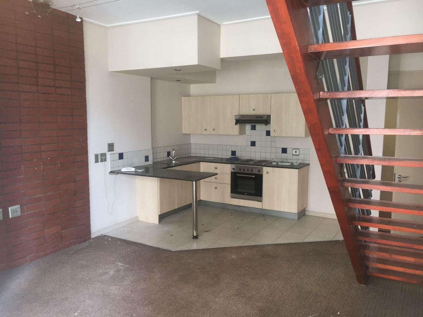 Apartment For Sale in Marshalltown, Johannesburg