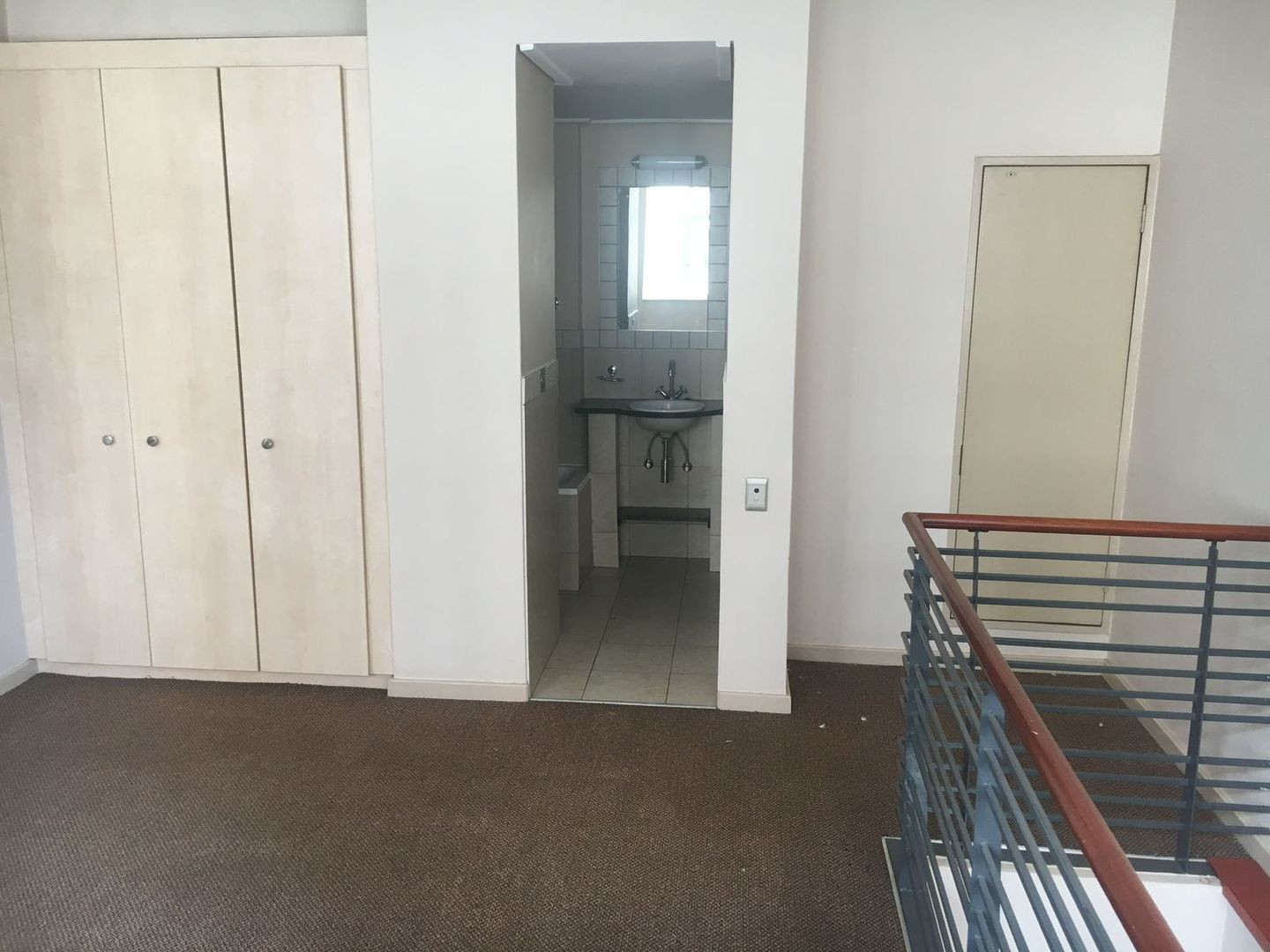 Apartment For Sale in Marshalltown, Johannesburg
